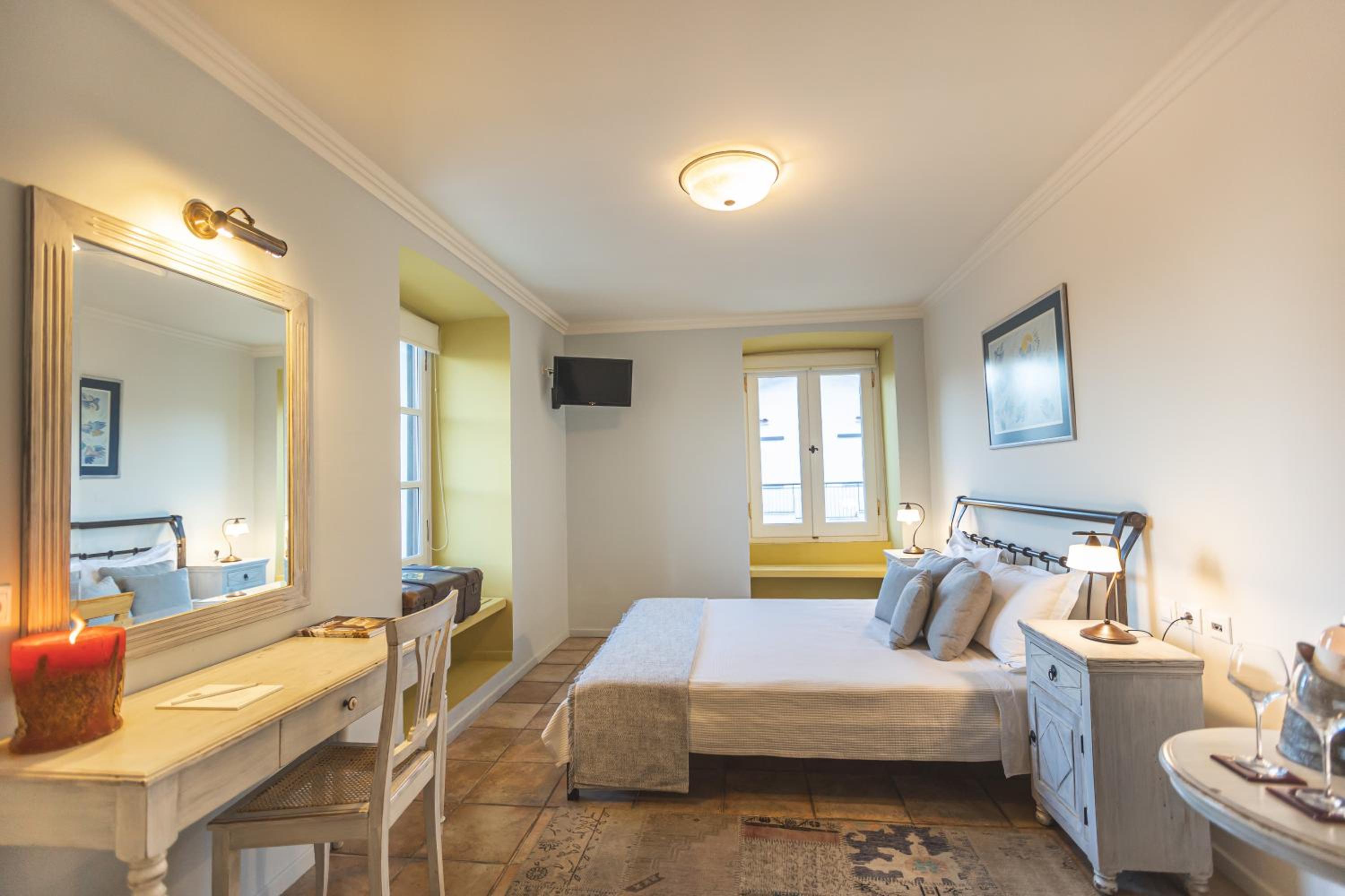 Standard Double Room - Photo 1