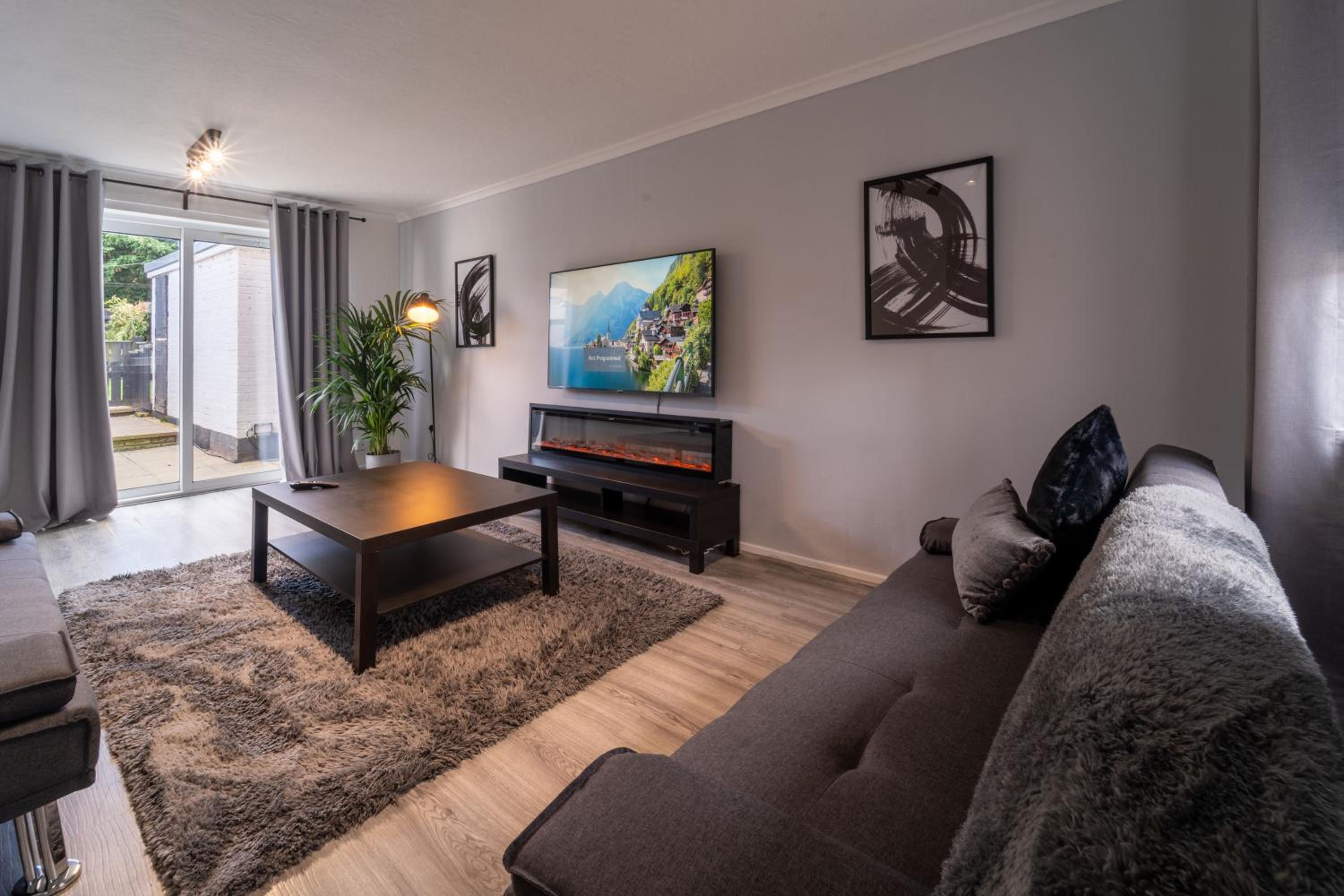 Three-Bedroom Home photo 1