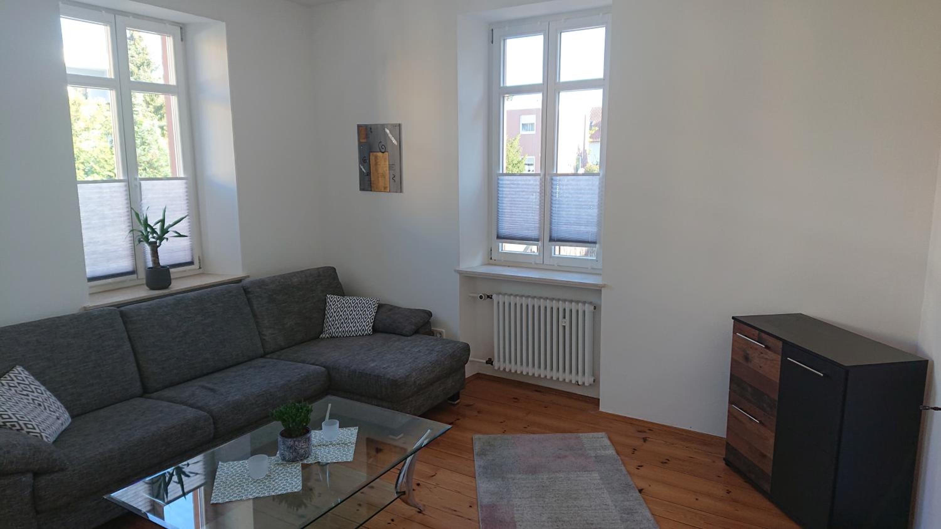One-Bedroom Apartment photo 2