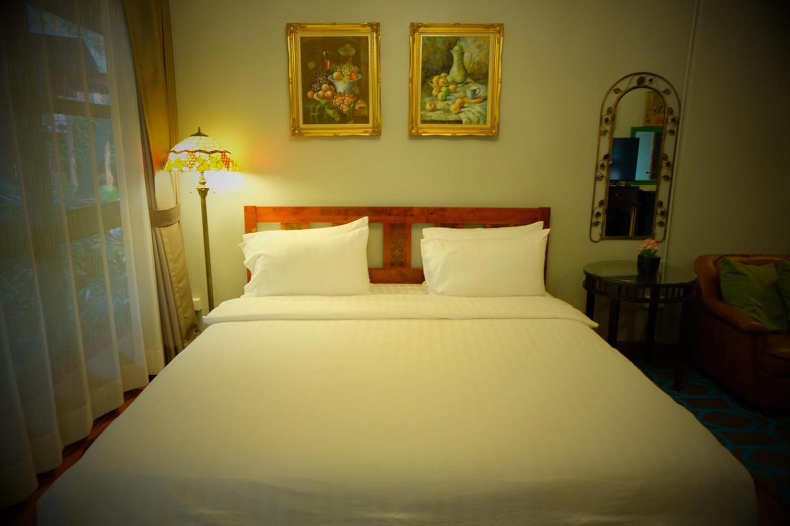 Deluxe Double Room - Photo 3