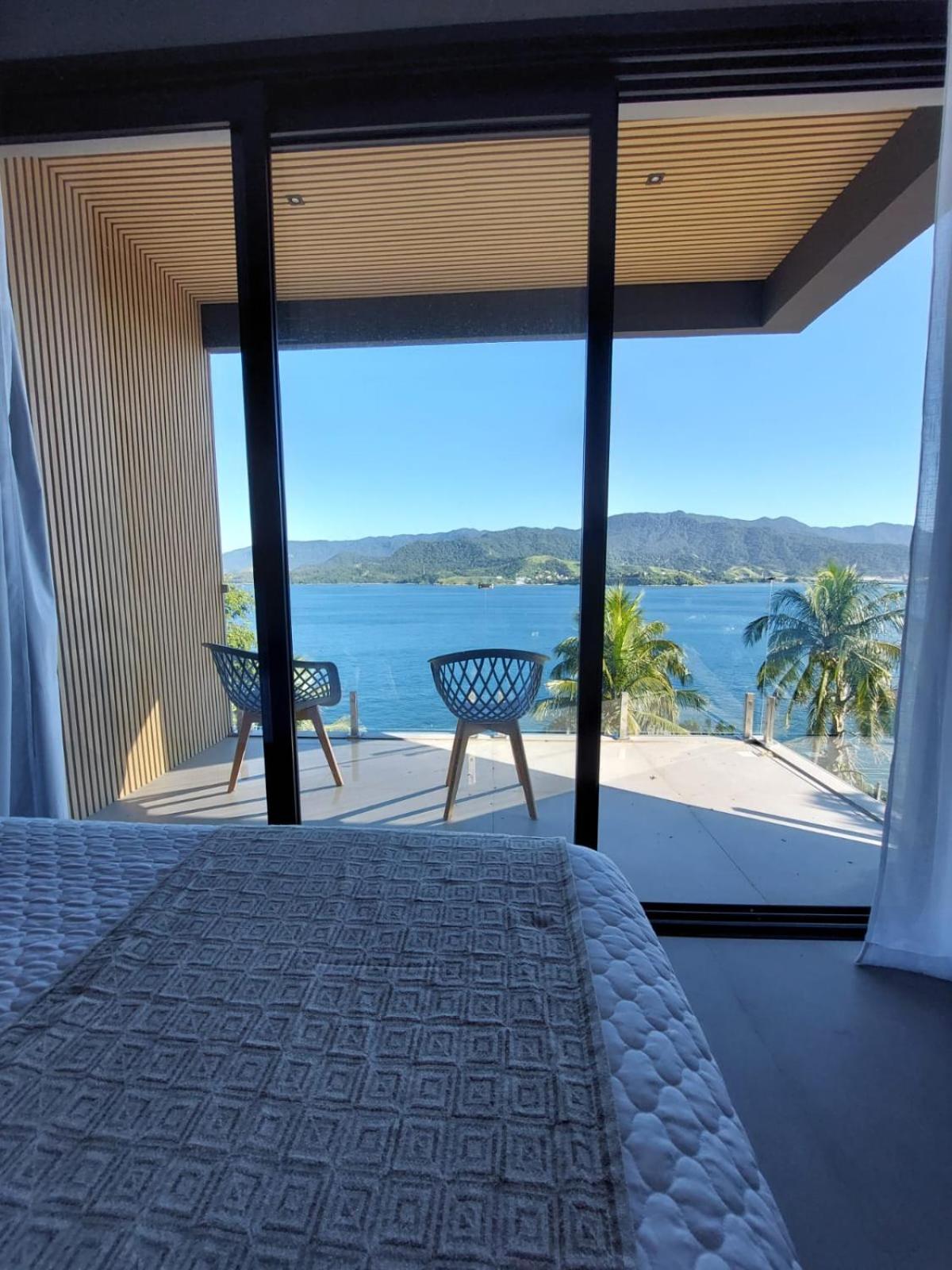 Suite with Balcony photo 3