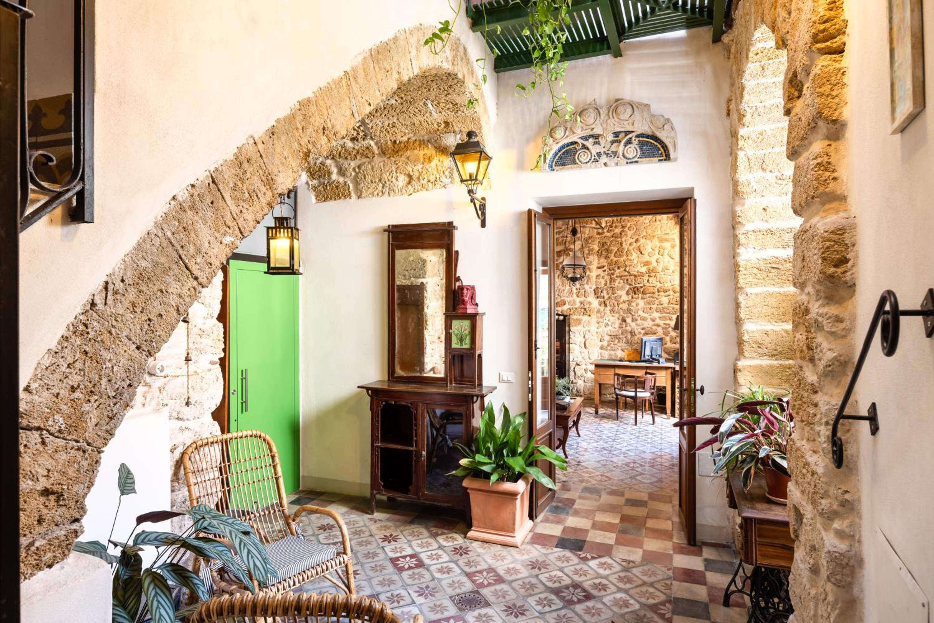 Triple Room with Terrace