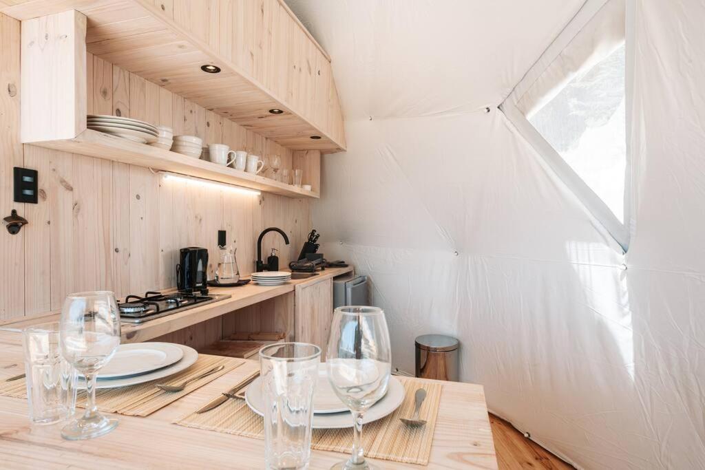 One-Bedroom House photo 2