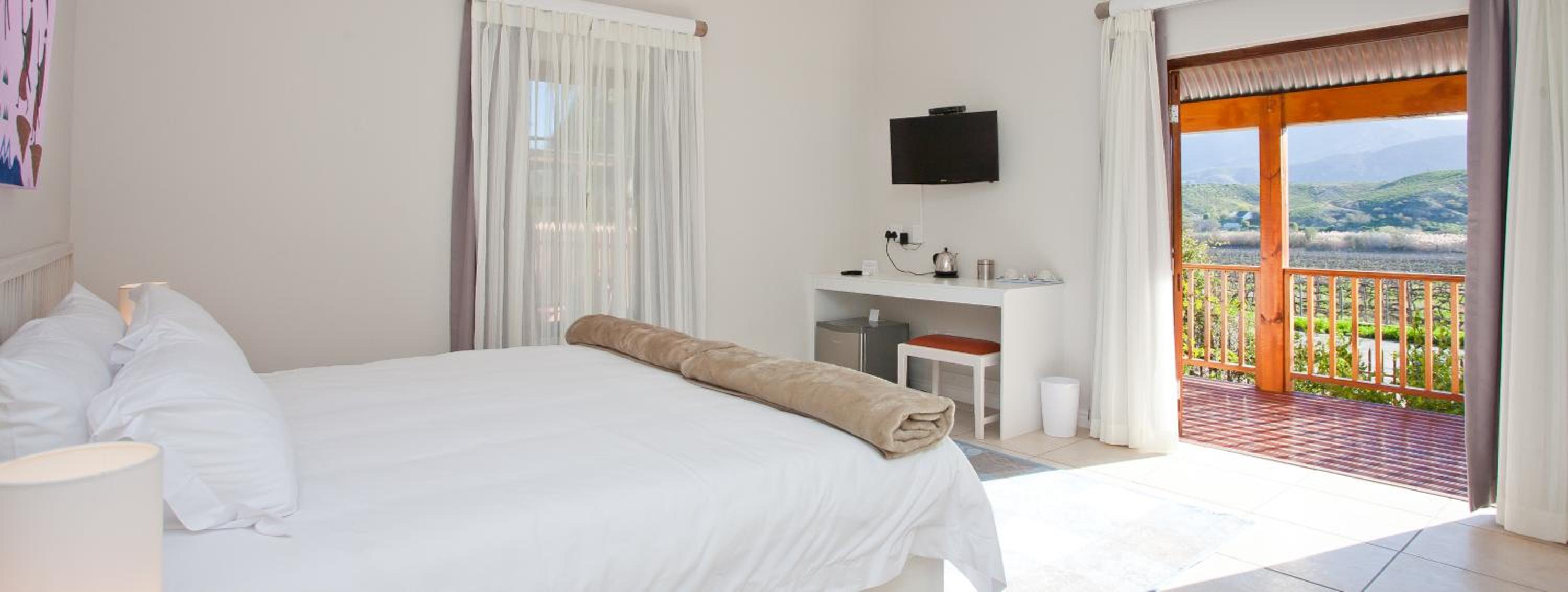 Superior King Room photo 2