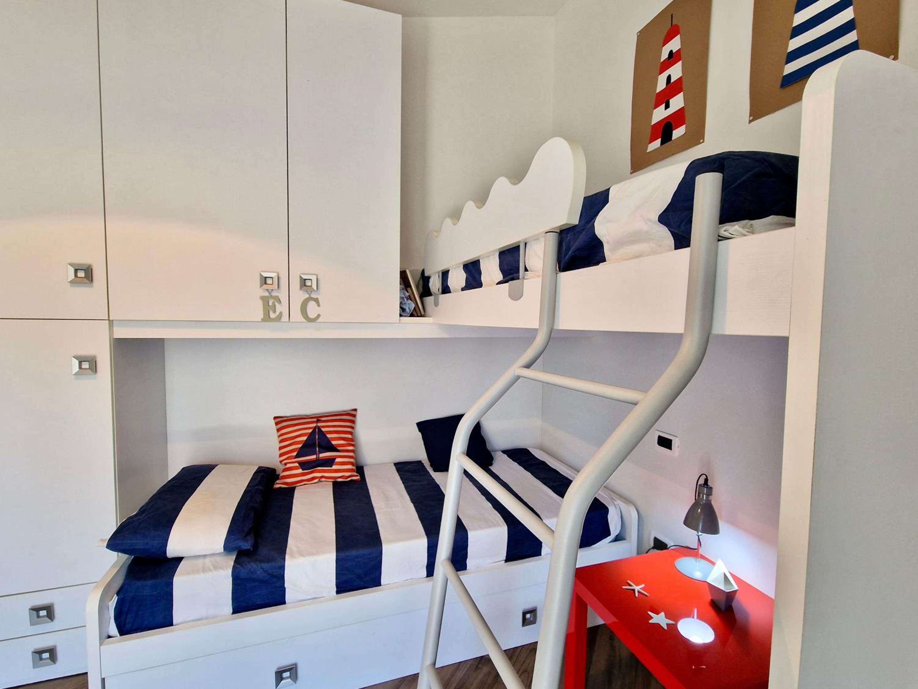 Two-Bedroom Apartment with Sea View photo 1