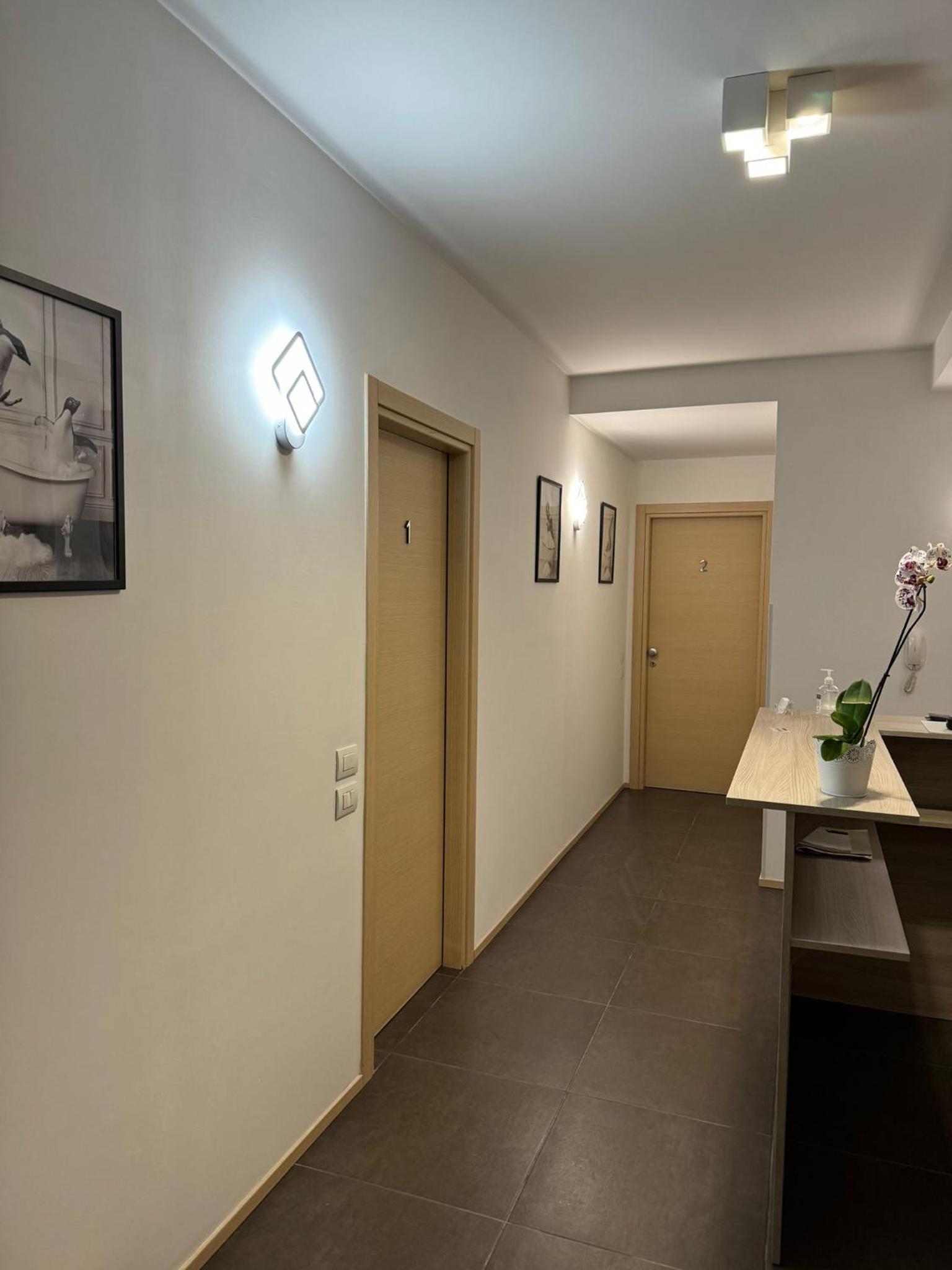 Queen Room with Spa Bath