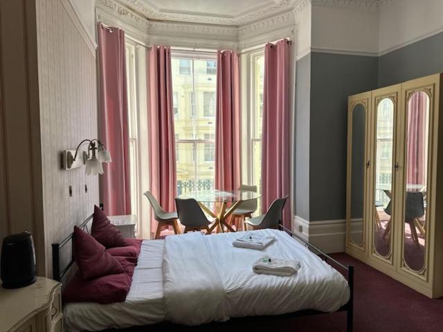 Superior Double Room - Photo 1