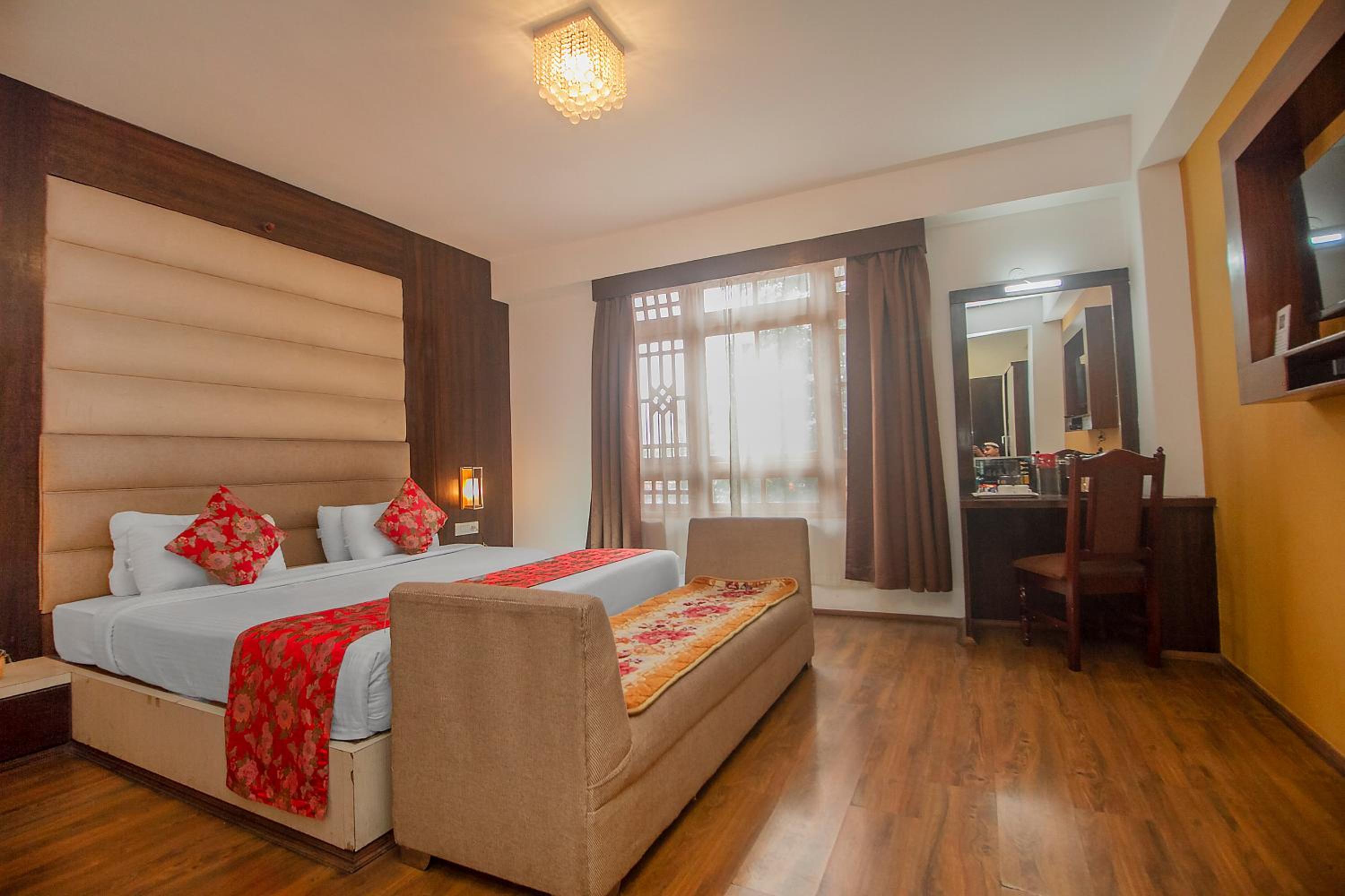 Deluxe King Room