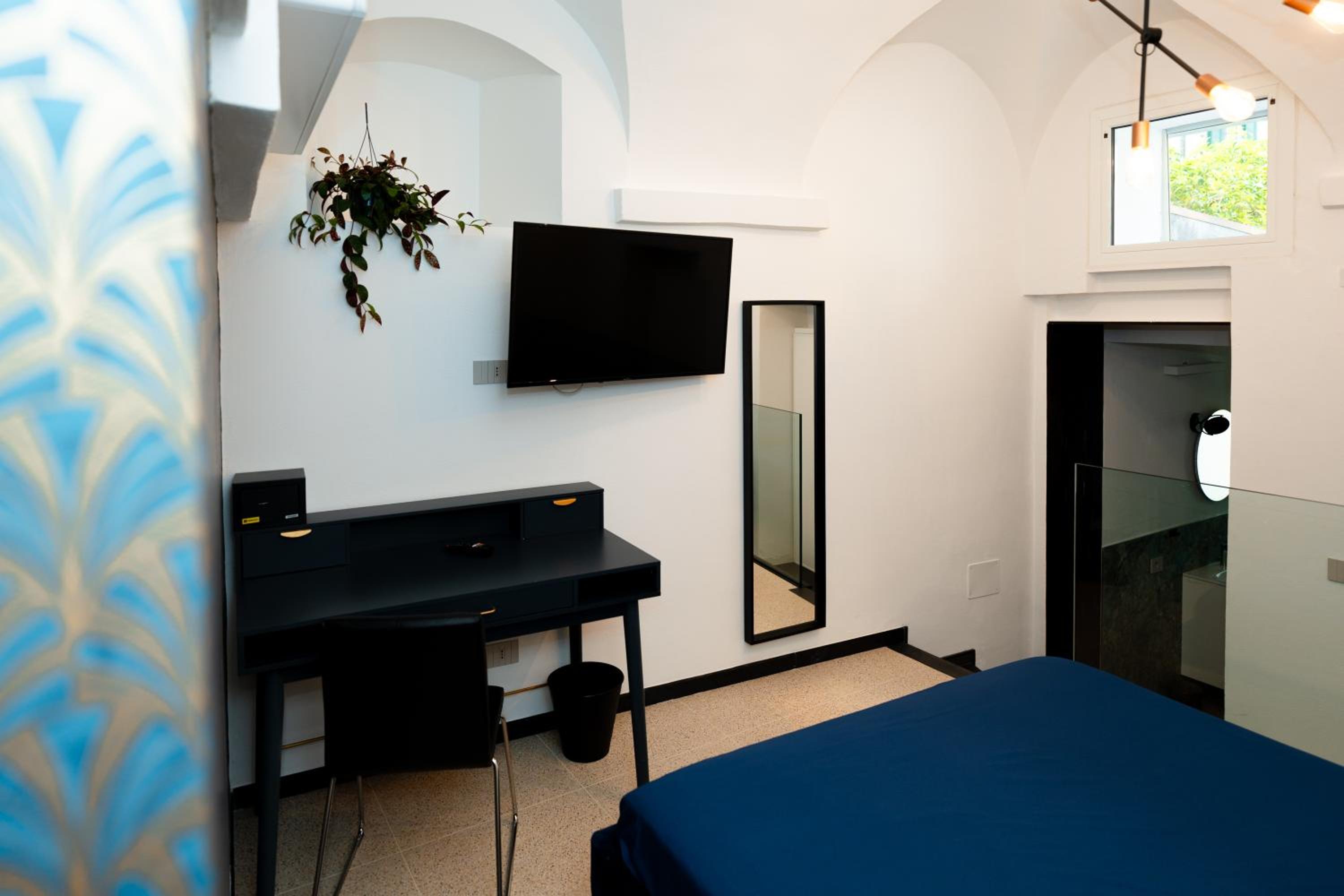 Superior King Room photo 3