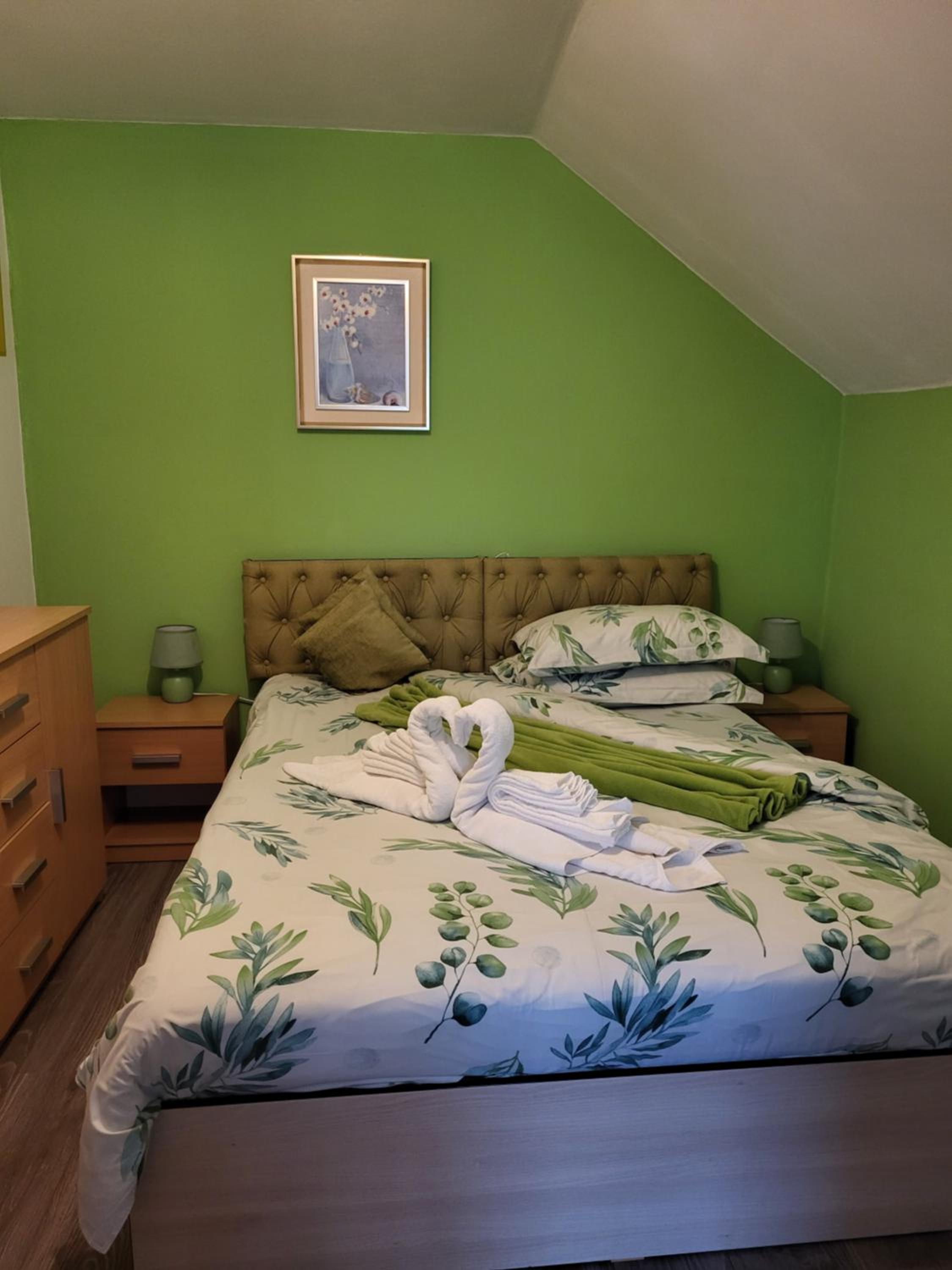 Small Double Room - Photo 1