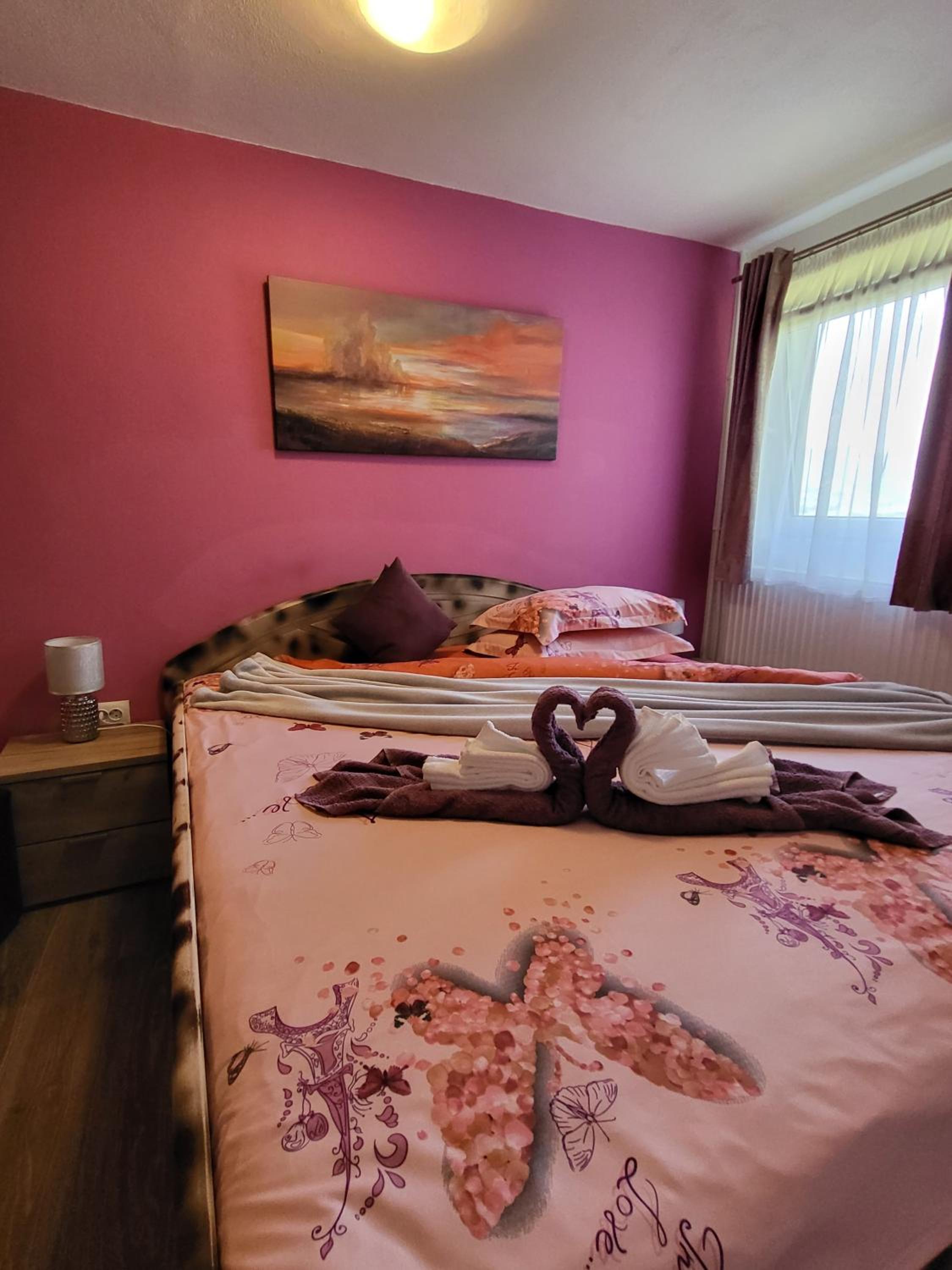 Quadruple Room with Private Bathroom - Photo 1