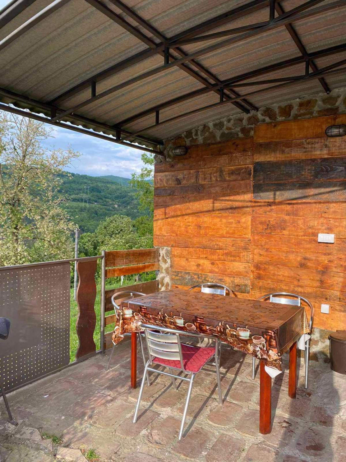Villa photo 2