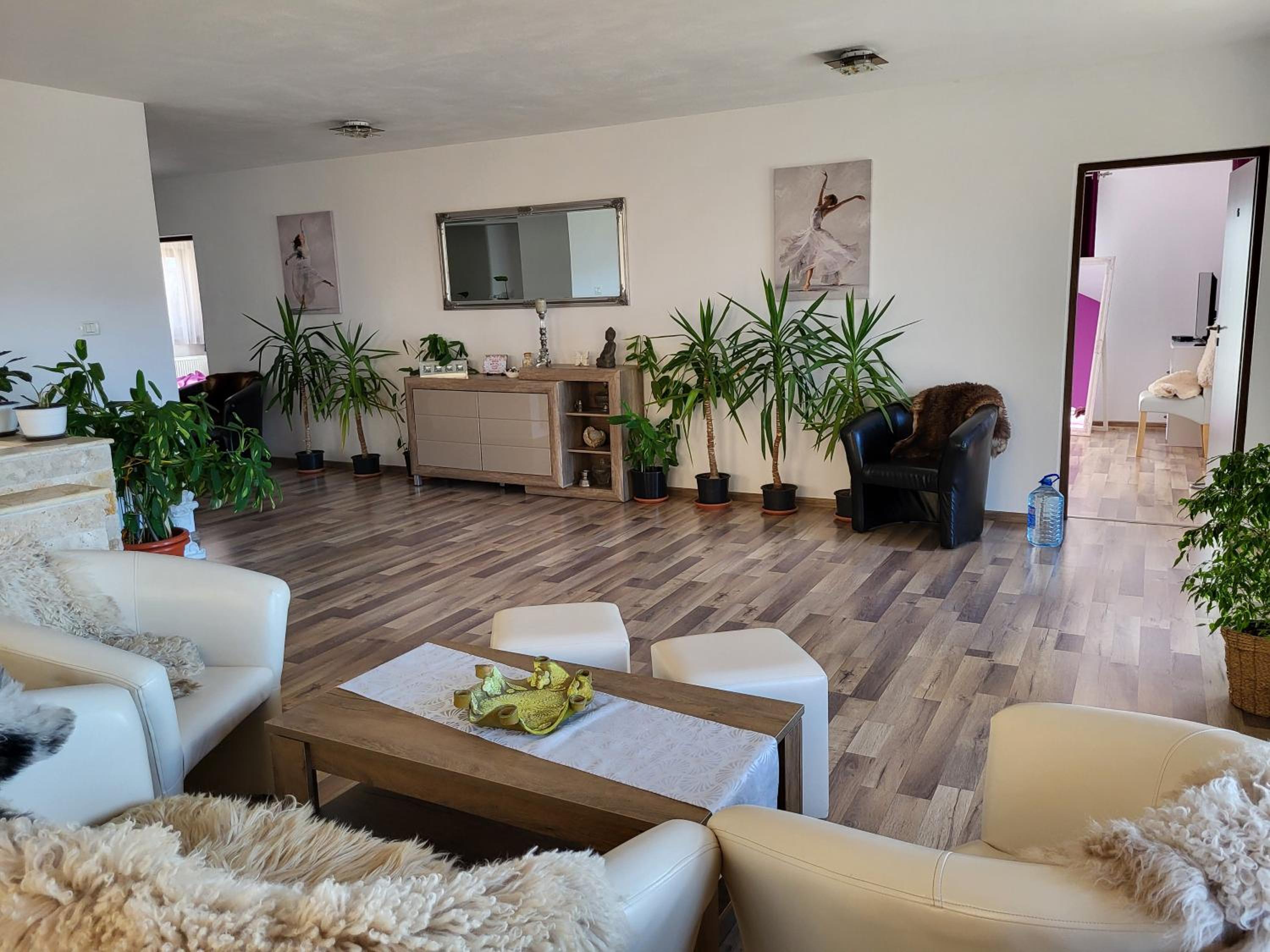 Deluxe Triple Room - Photo 4