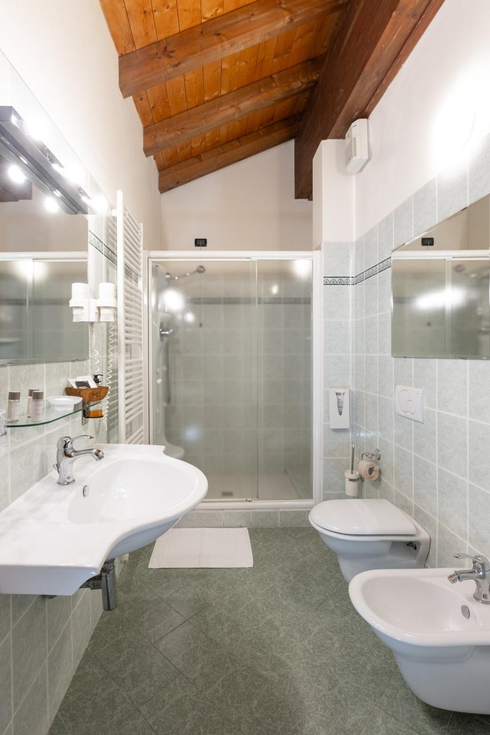 Junior Suite - Photo 3