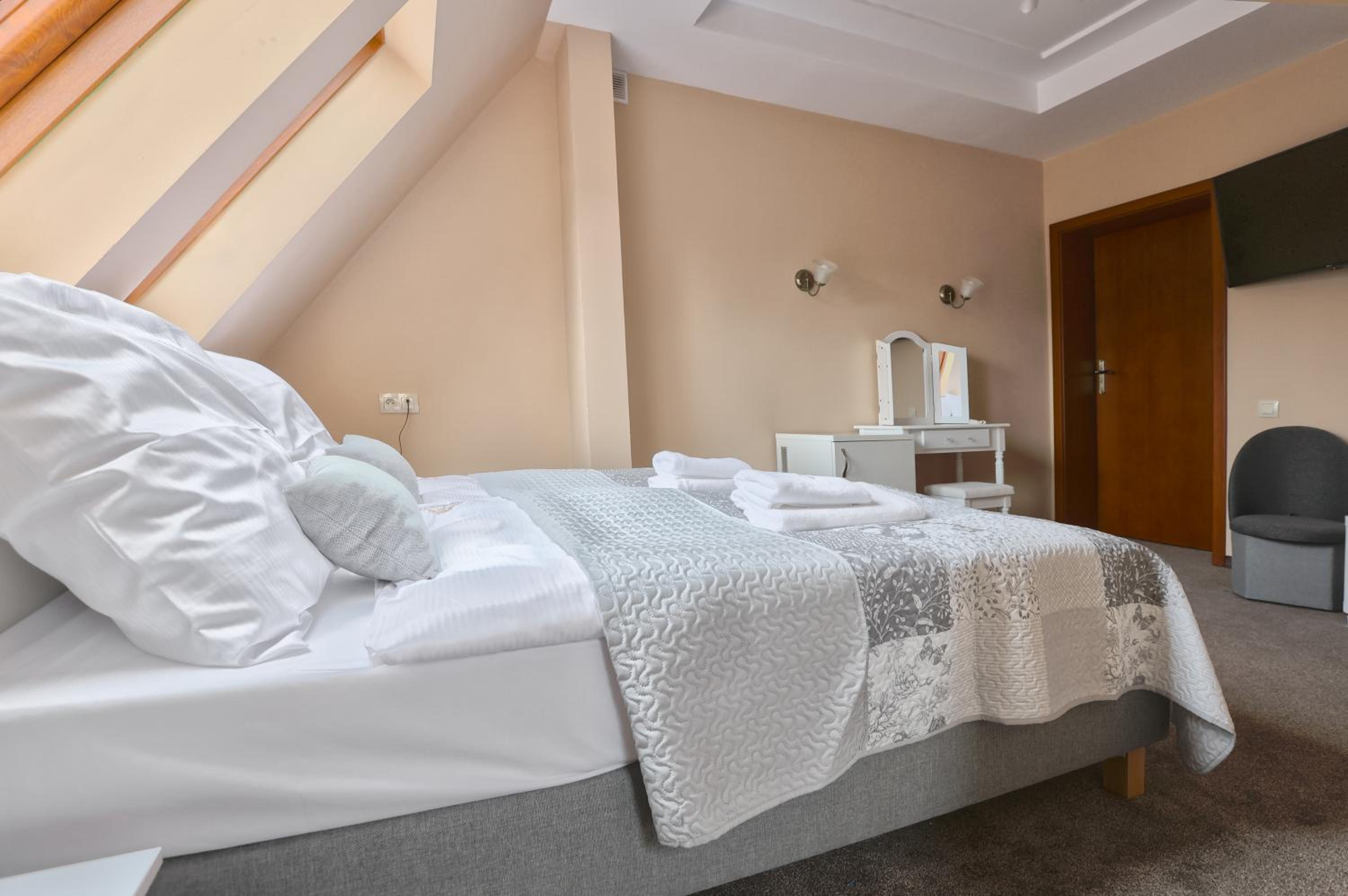 Standard Double Room photo 1