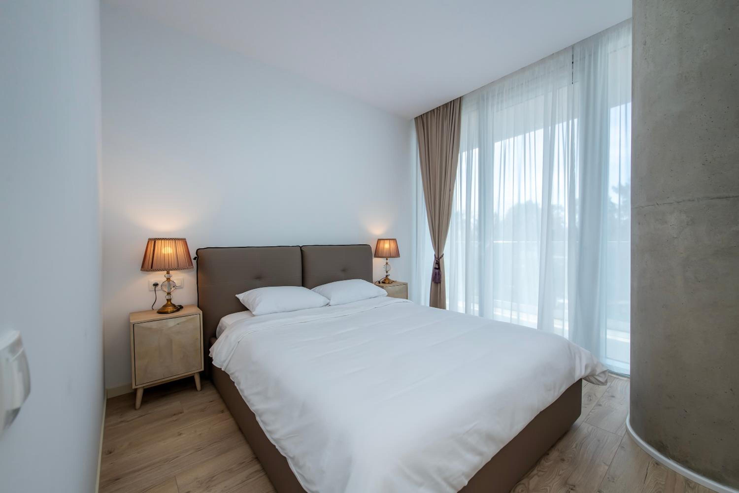 Two-Bedroom Apartment with Balcony and Sea View photo 1