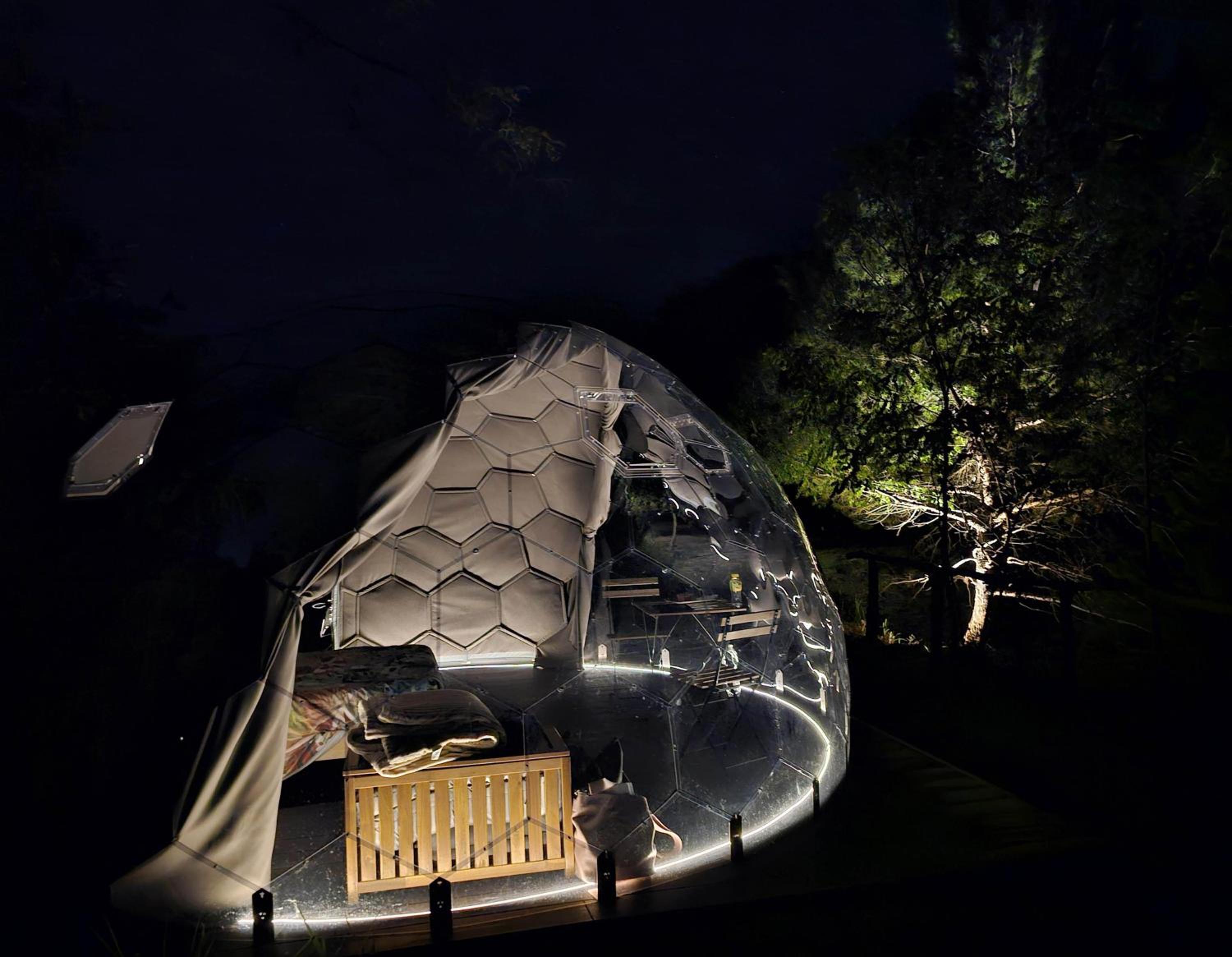 Tent - Photo 1
