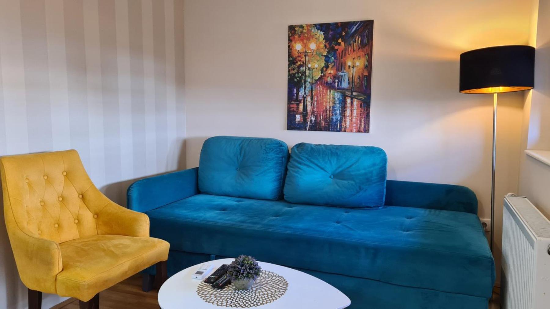One-Bedroom Apartment photo 1
