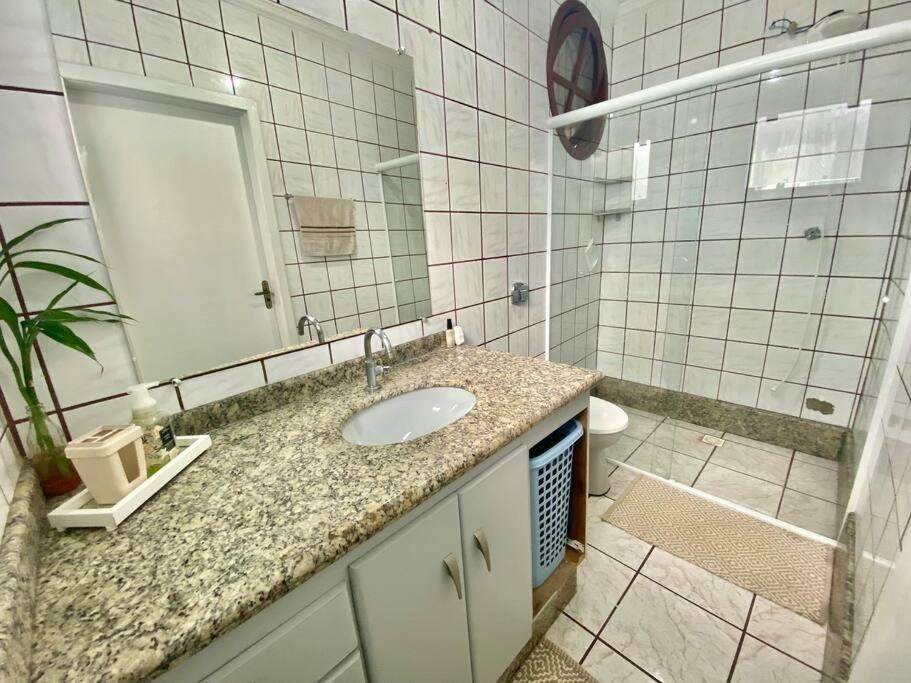 Three-Bedroom House photo 3