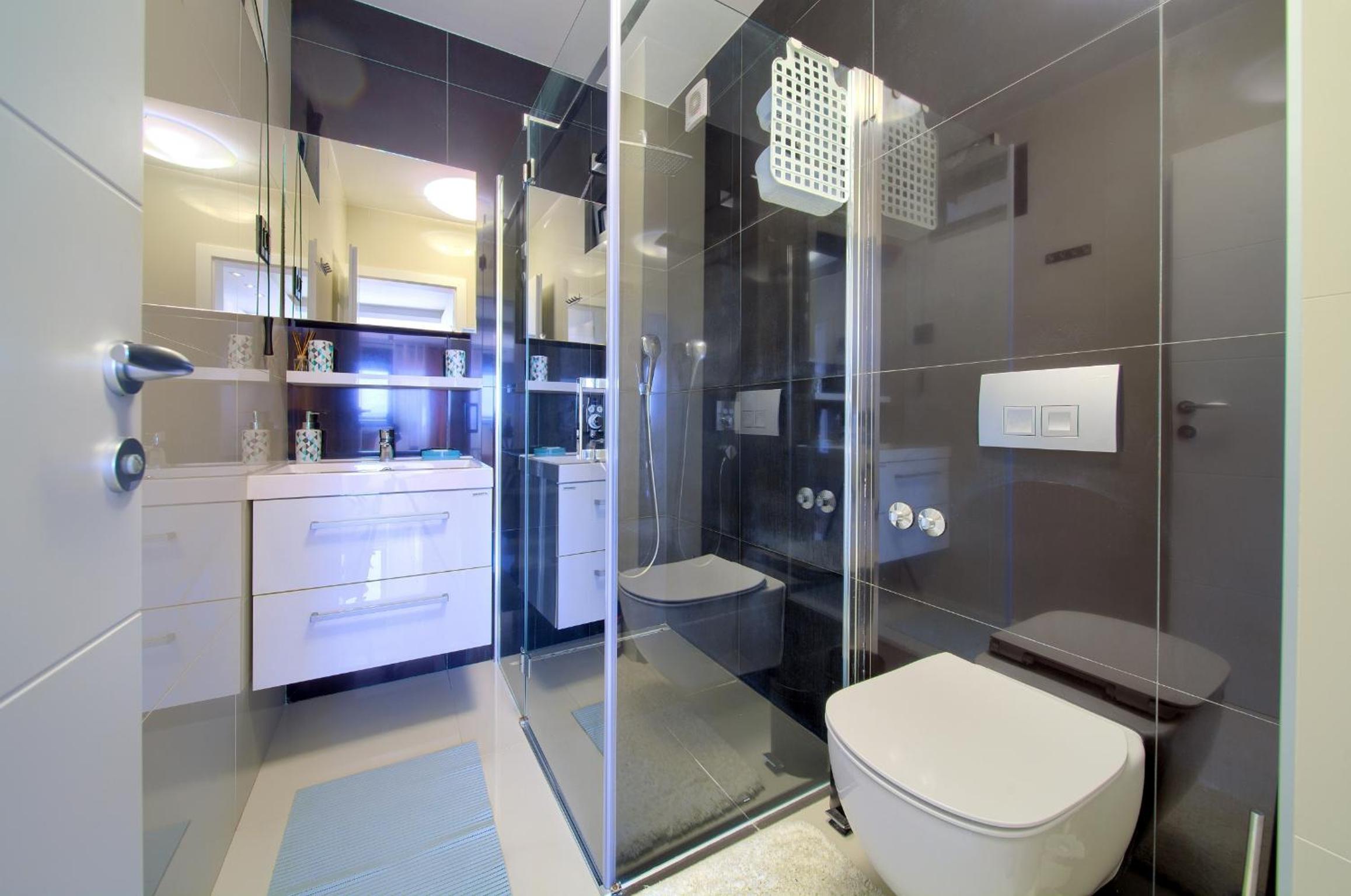 Two-Bedroom Superior Apartment with Balcony and Sea View - Photo 14