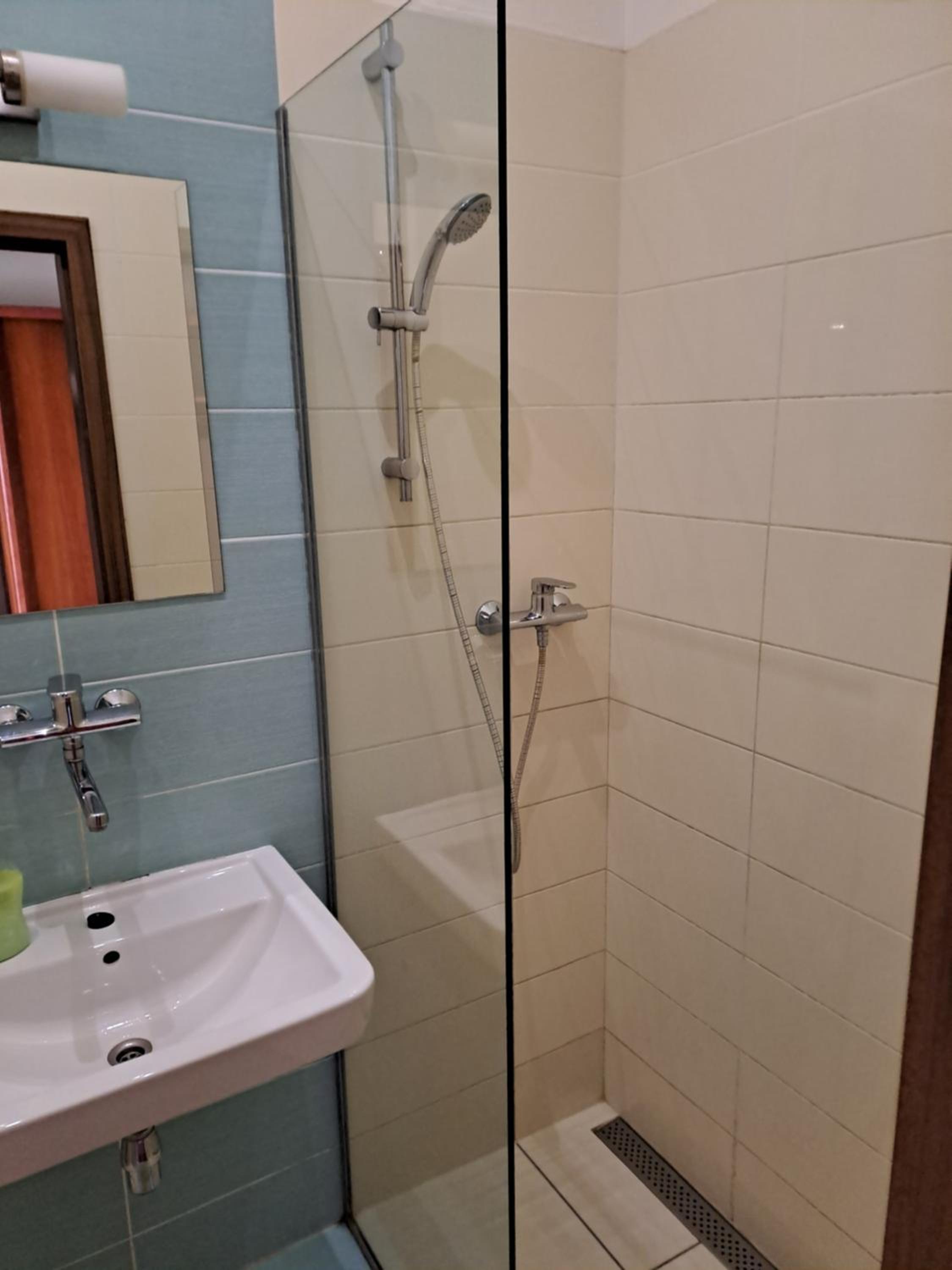 Double or Twin Room photo 3