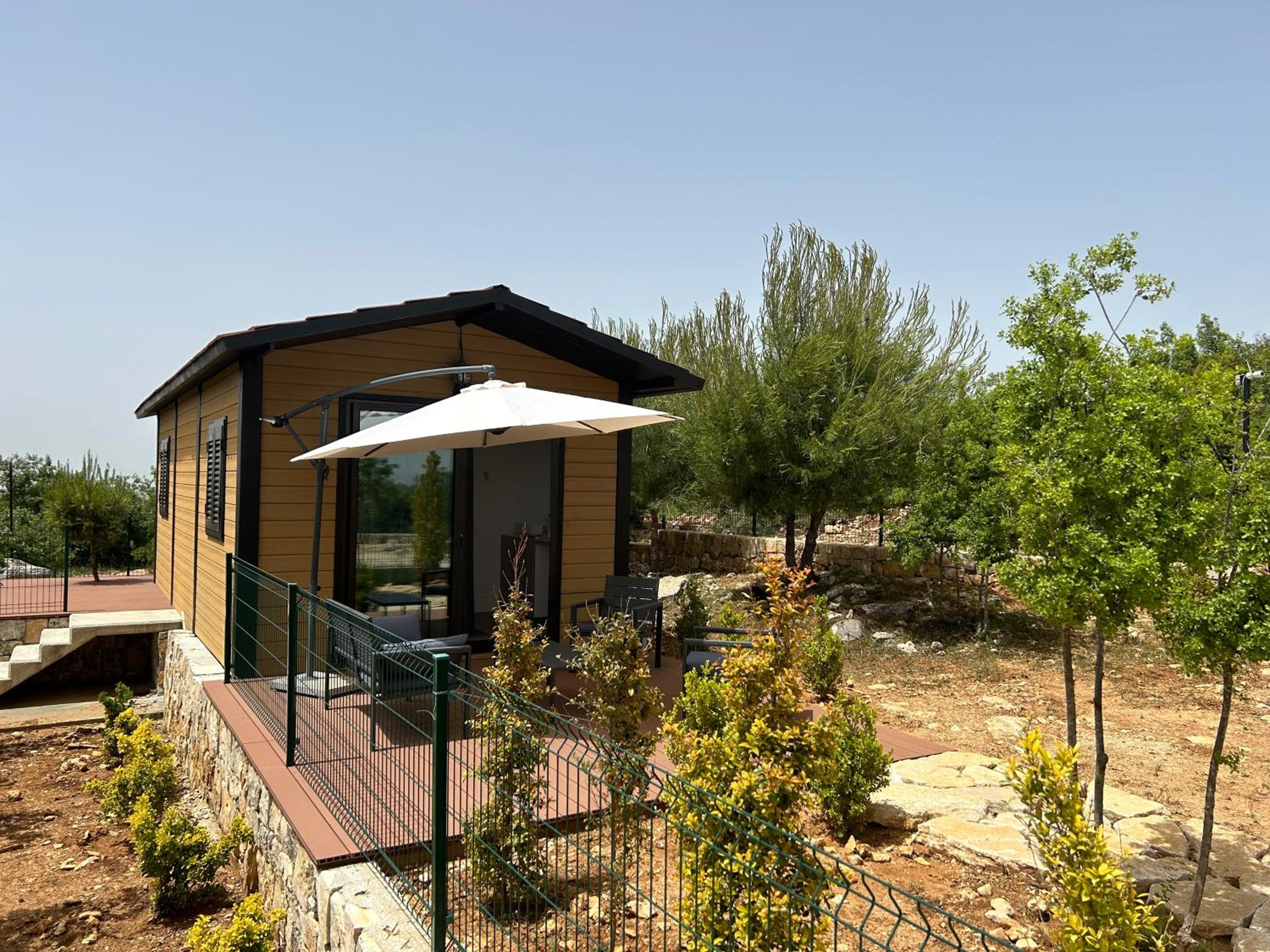 Bungalow with Patio