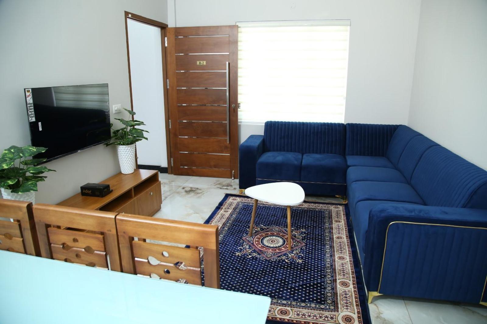 Deluxe Double Room with Balcony photo 3