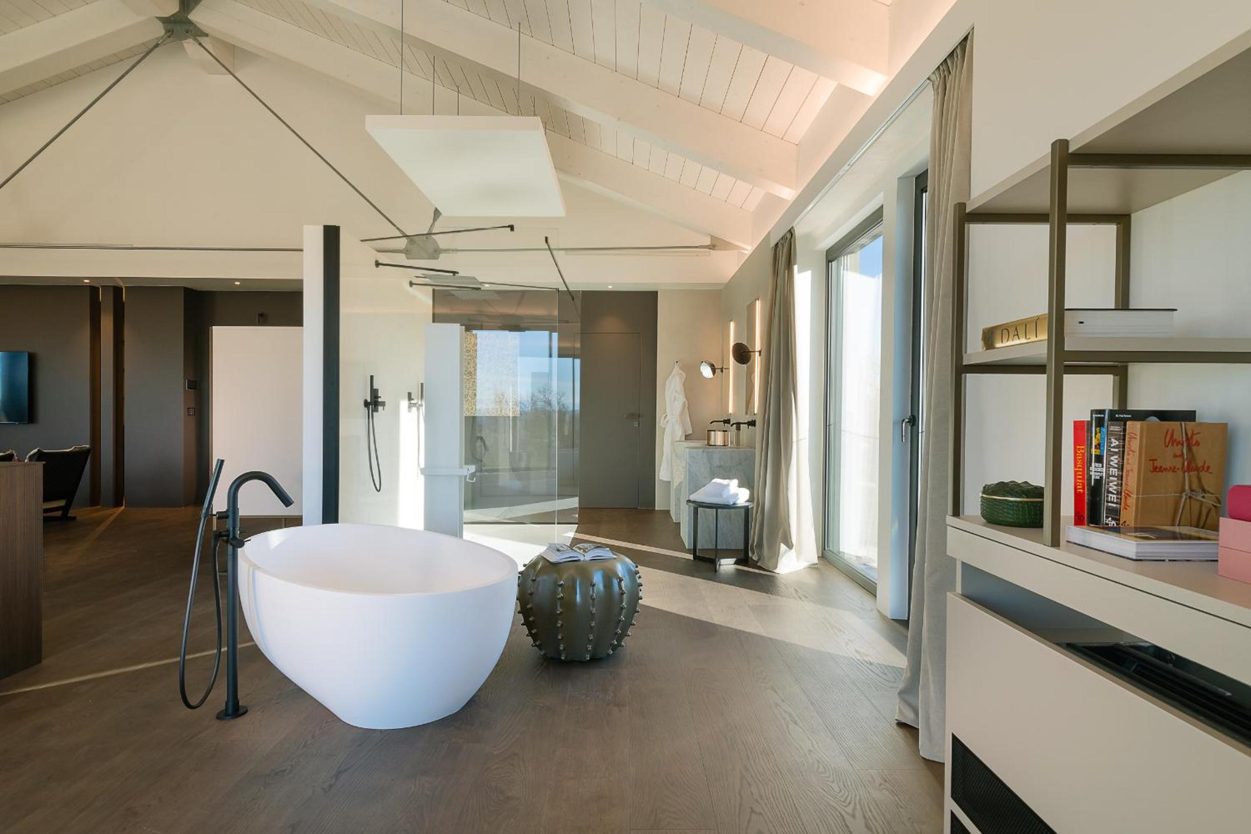 Loft photo 1