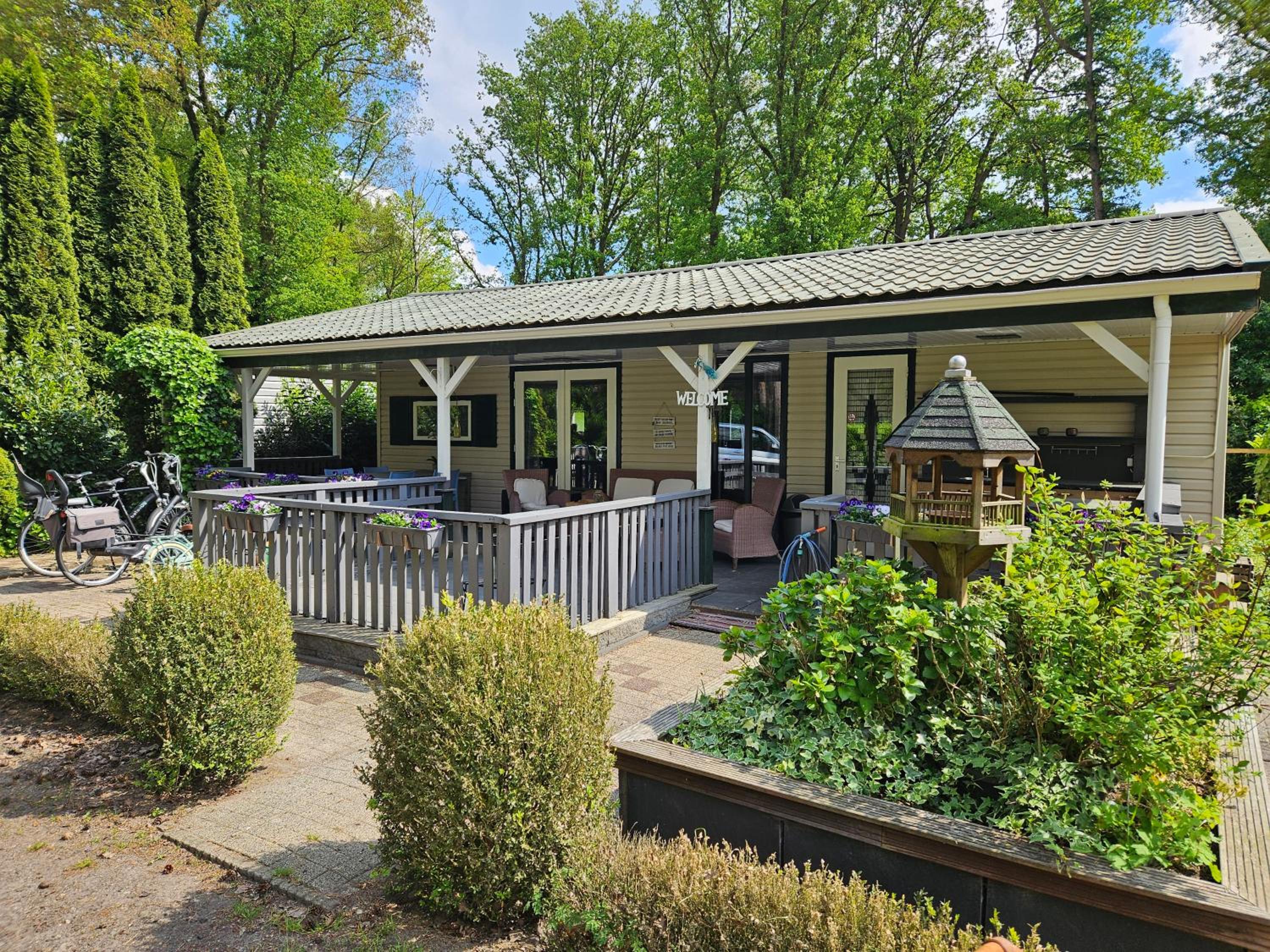 Three-Bedroom Chalet photo 1