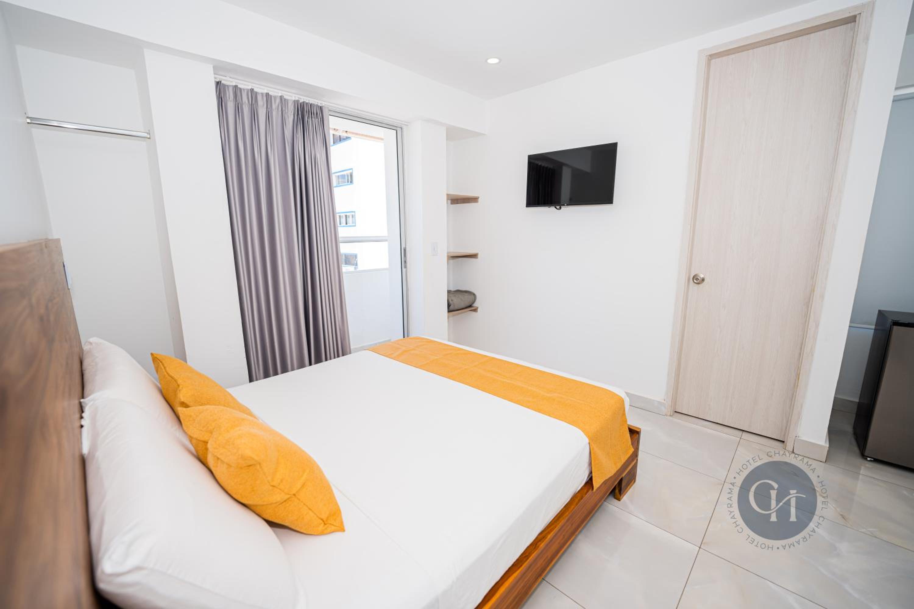 Double Room with Sea View photo 2