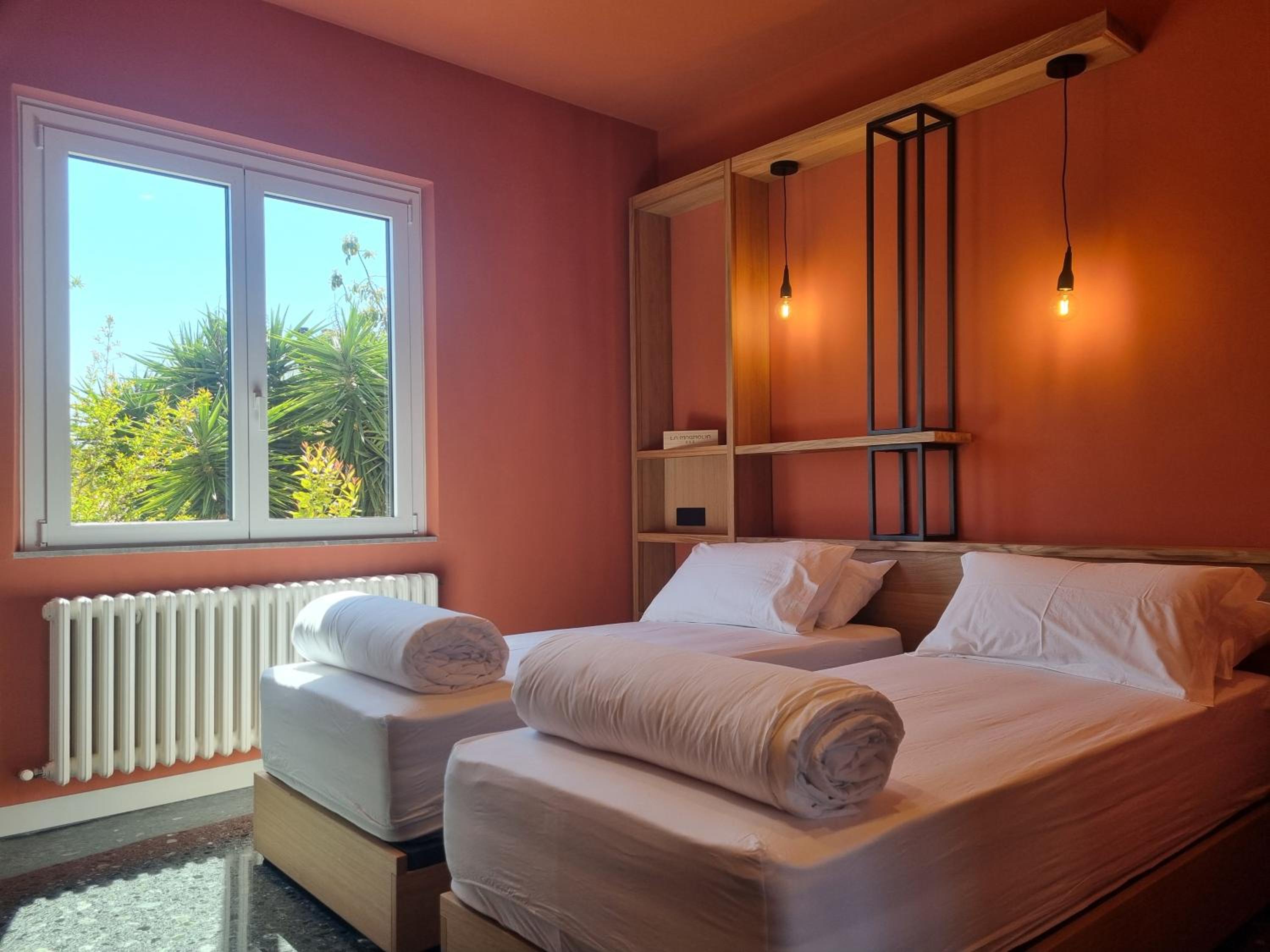 Deluxe Double or Twin Room photo 3