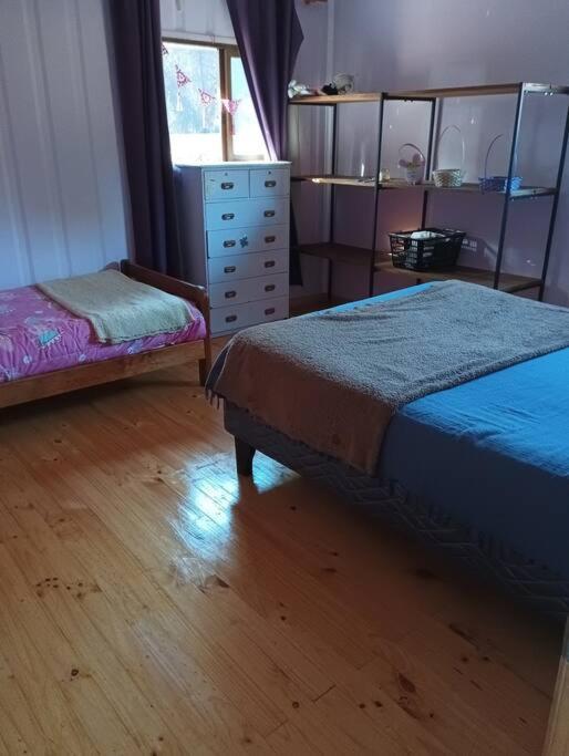 Three-Bedroom House photo 3