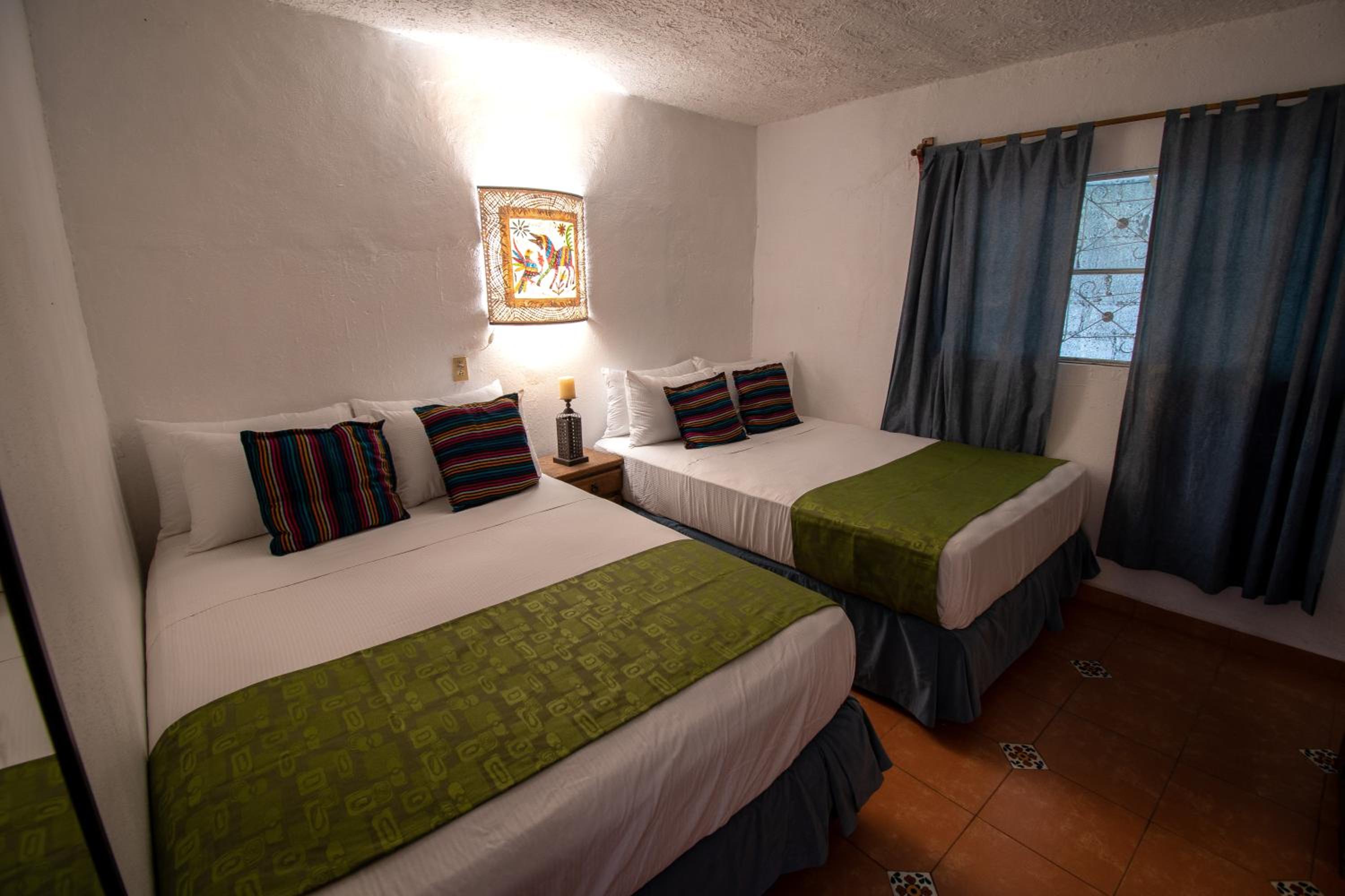 Double Room with Private Bathroom photo 1