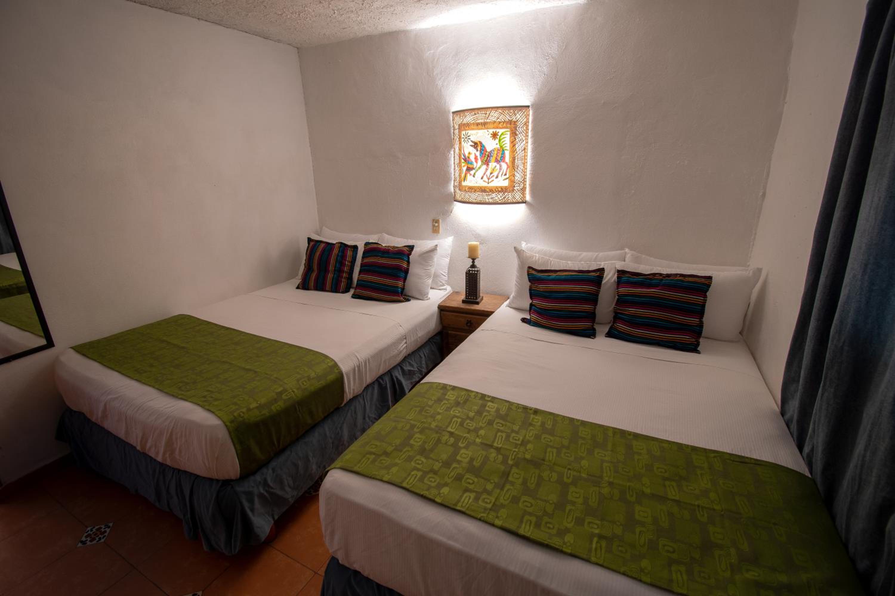 Double Room with Private Bathroom photo 2