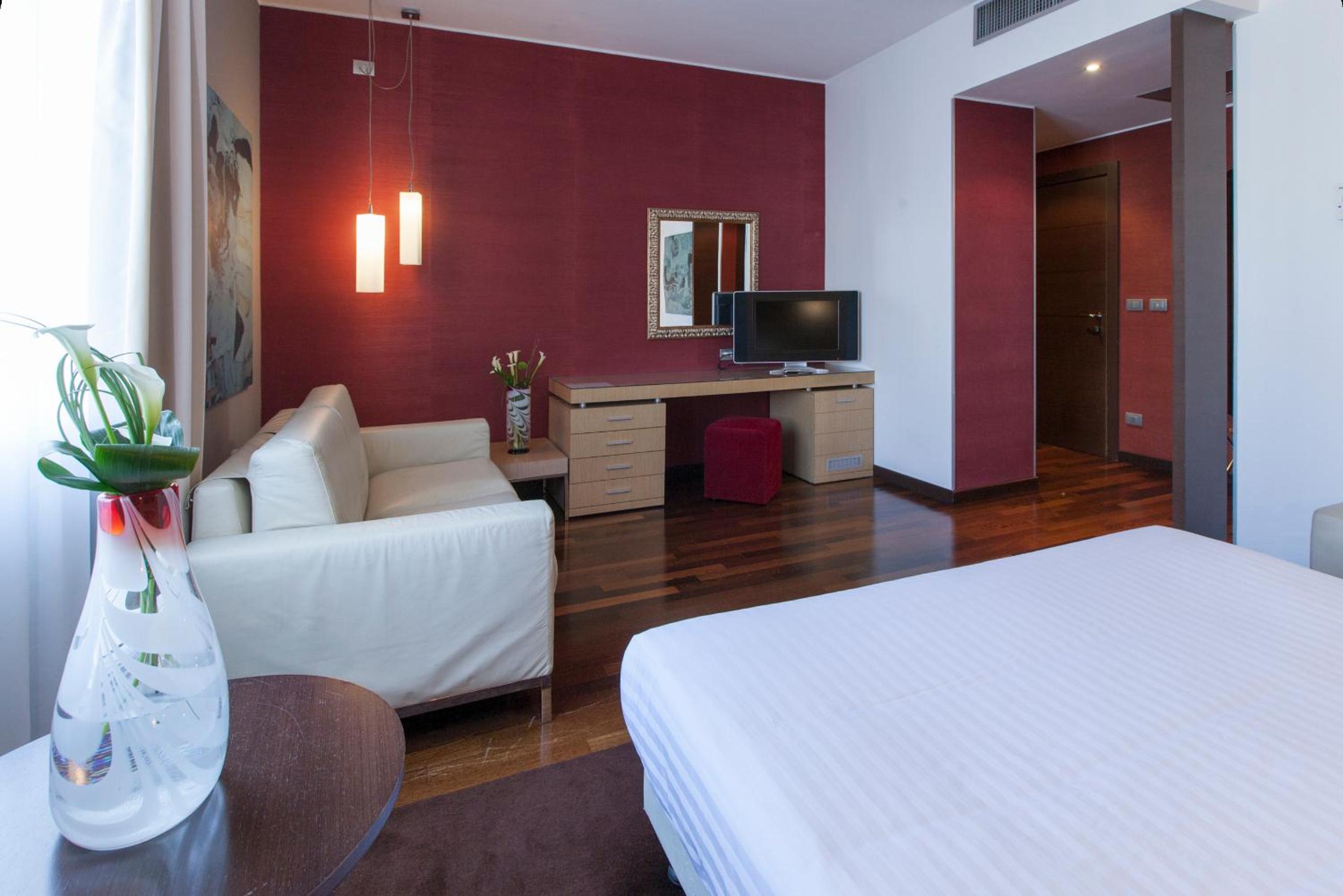 Junior Suite - Photo 9
