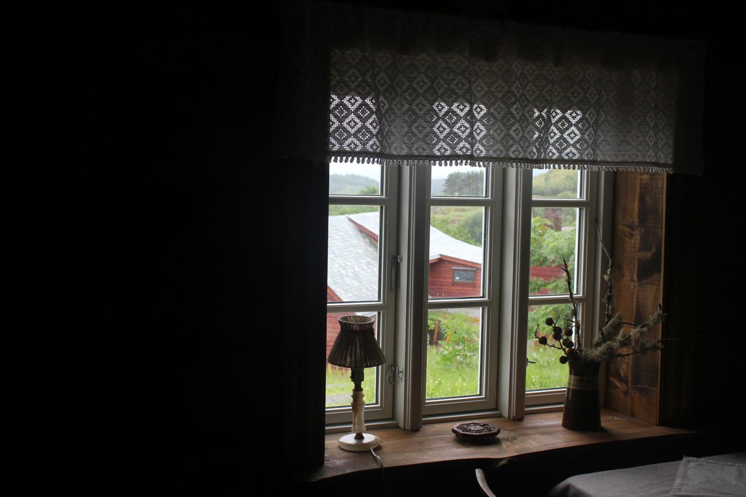 Three-Bedroom House photo 3