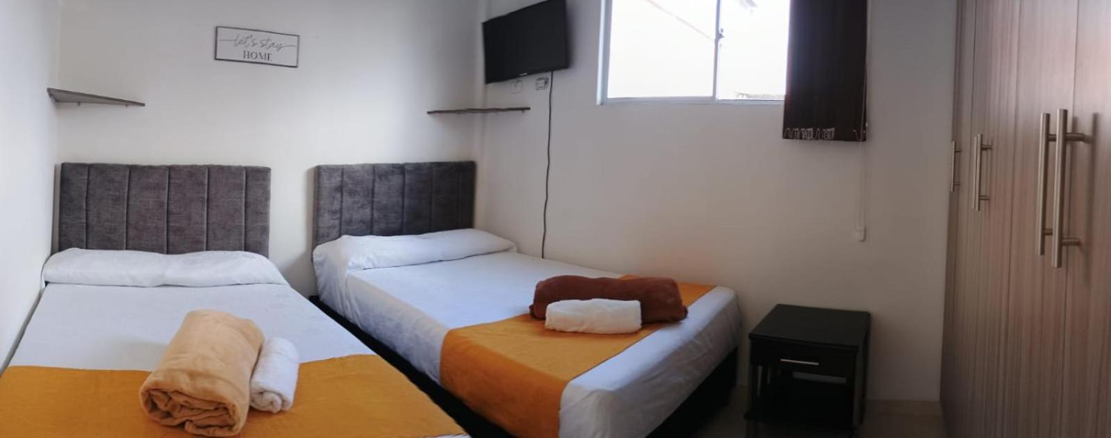 Apartment photo 2