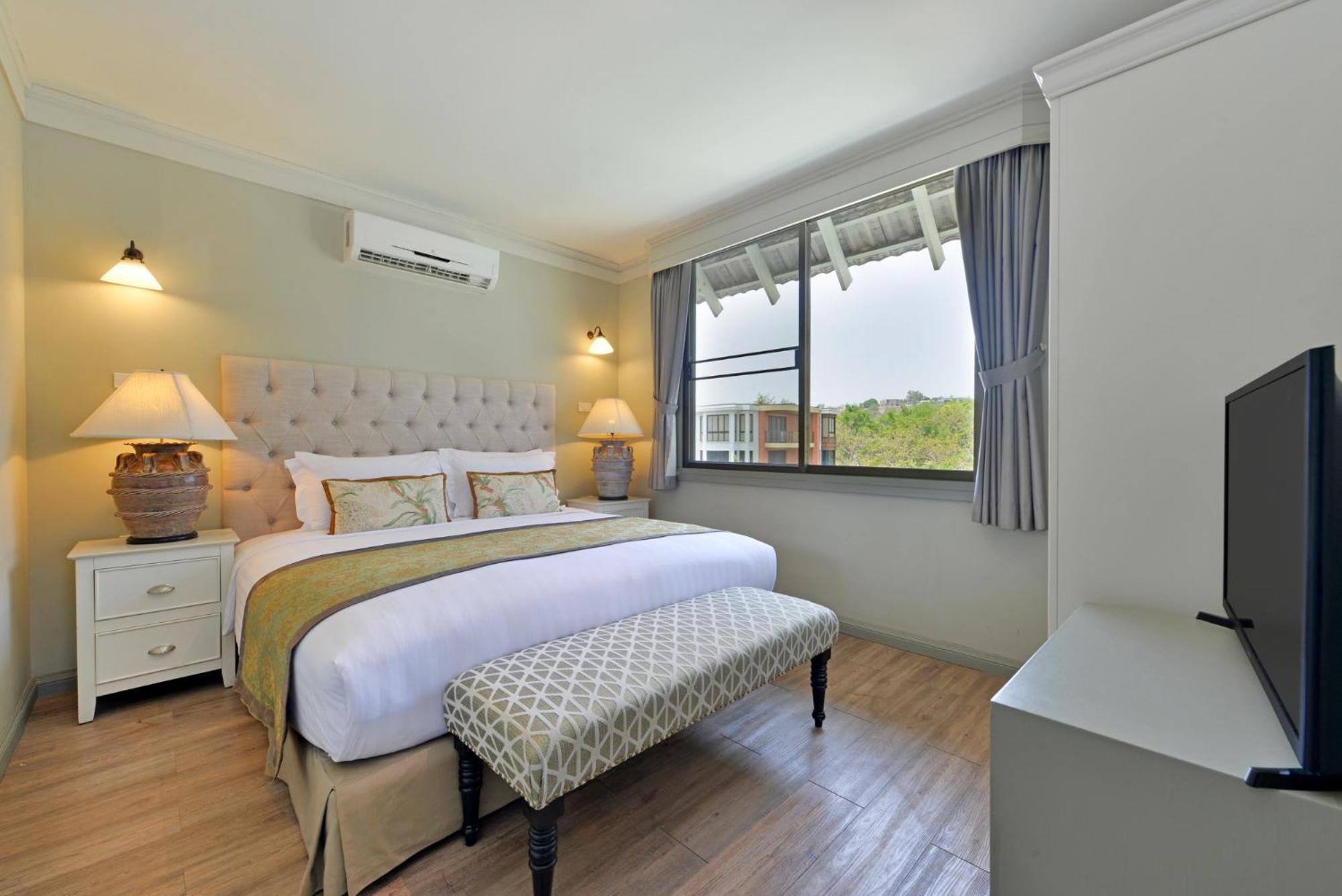 Luxury Seafront Two-Bedroom Family Suite - Photo 11