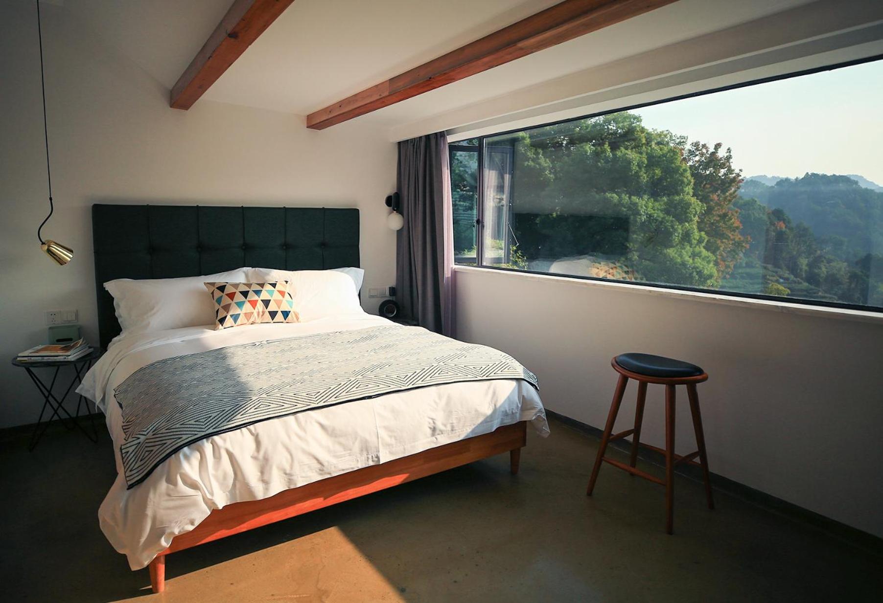 Junior Suite with Mountain View