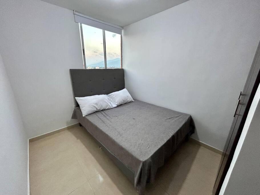 Three-Bedroom Apartment photo 2