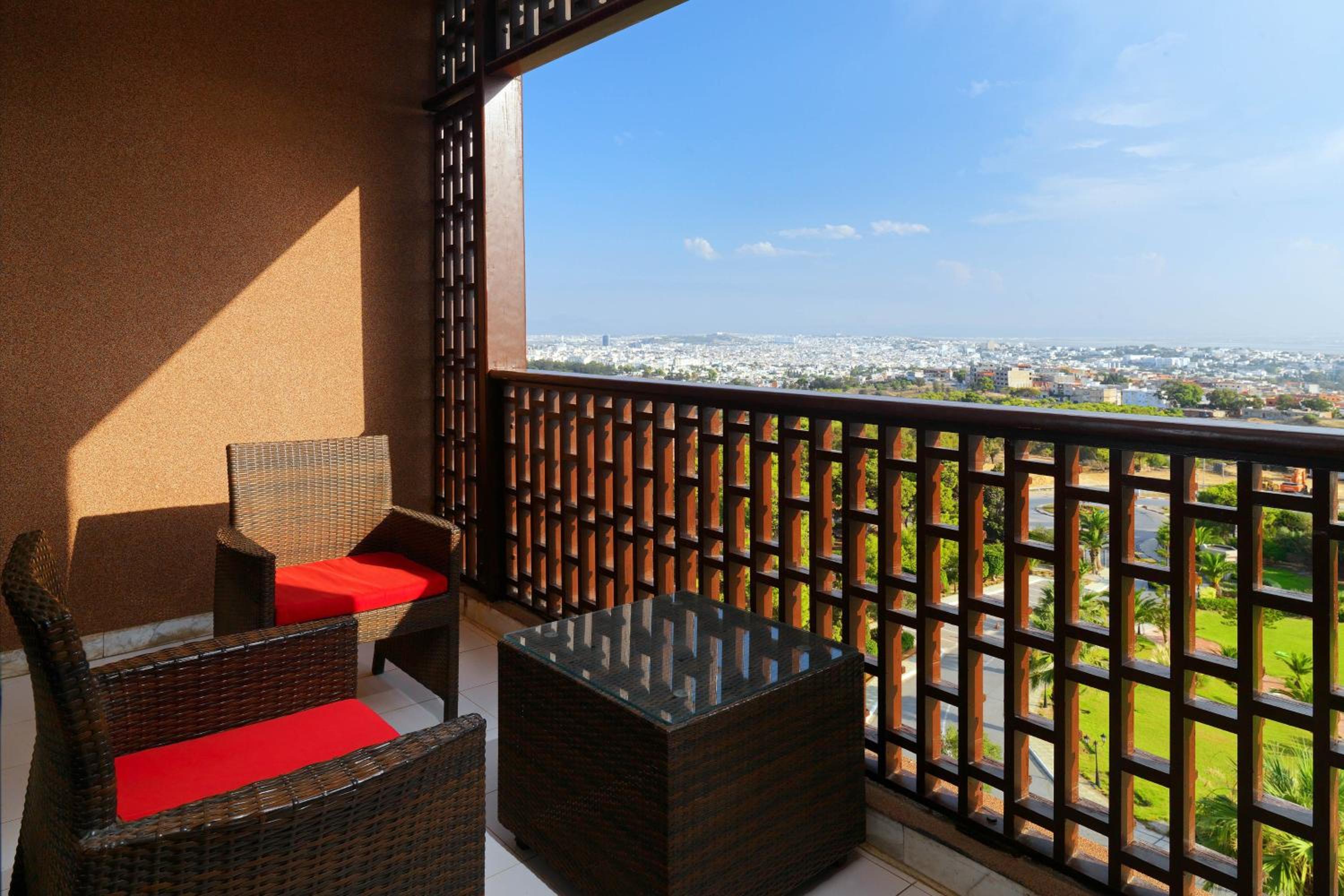 Balcony & Terrace