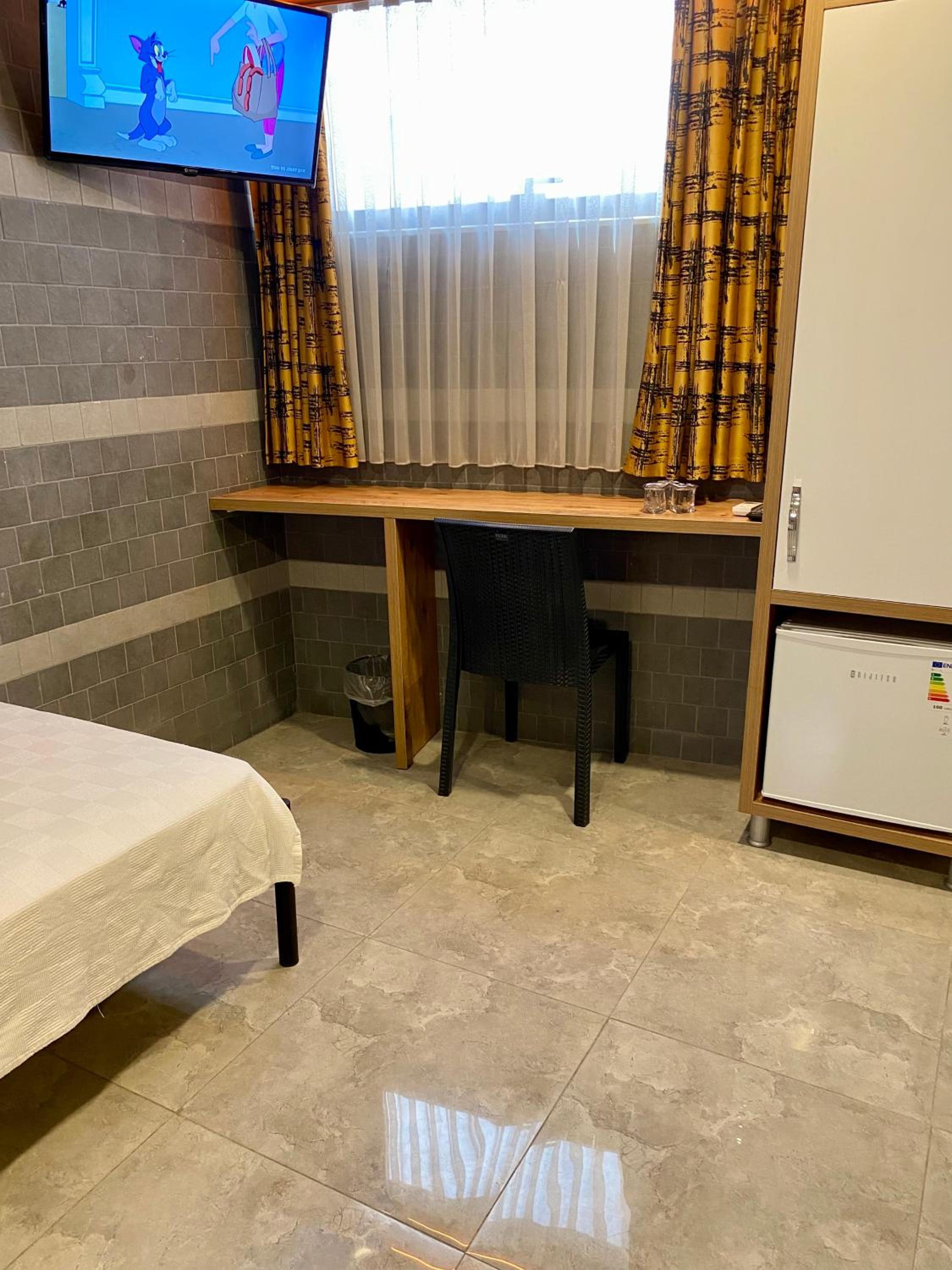 Triple Room With Shower