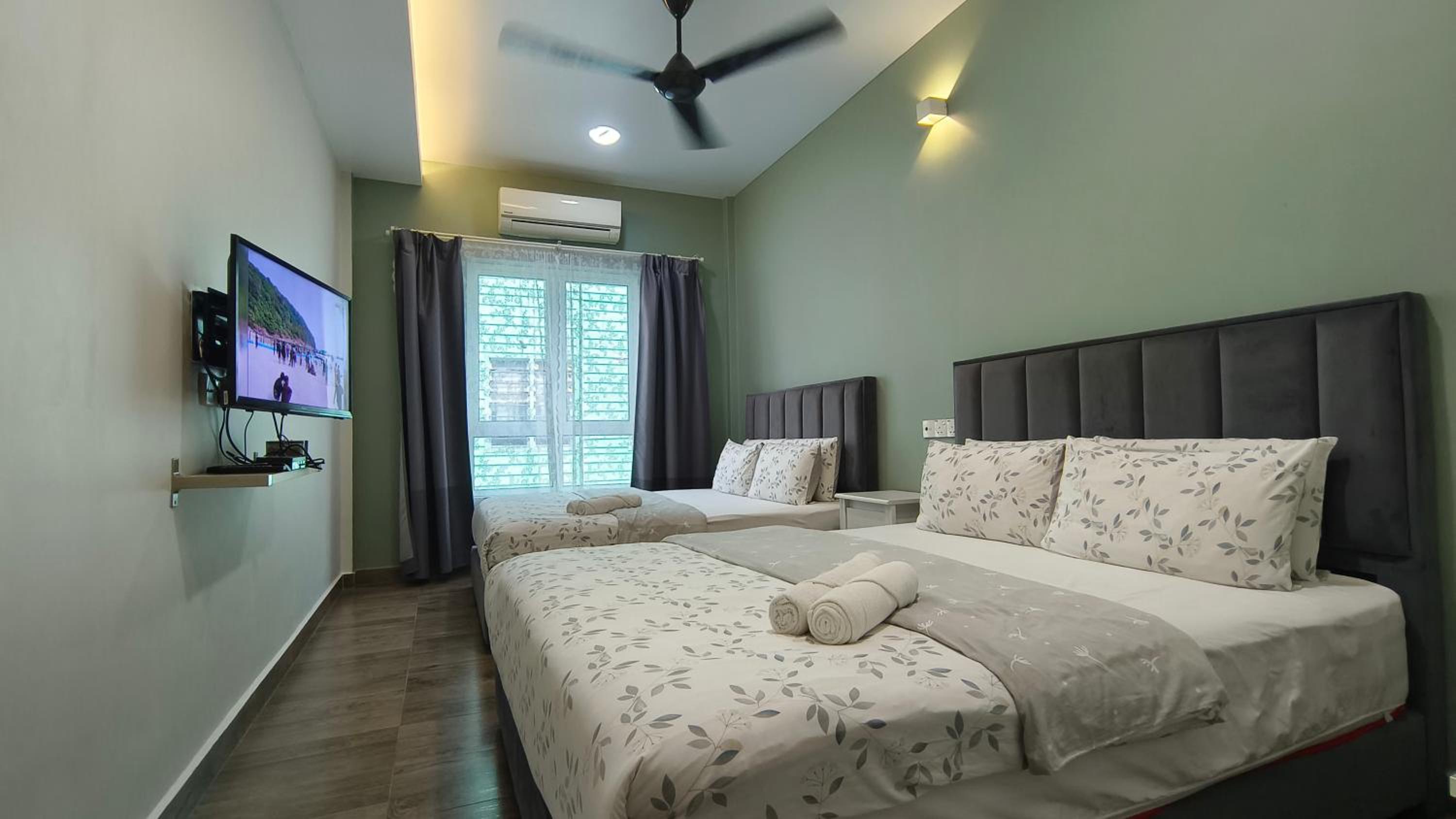 Deluxe Quadruple Room photo 1