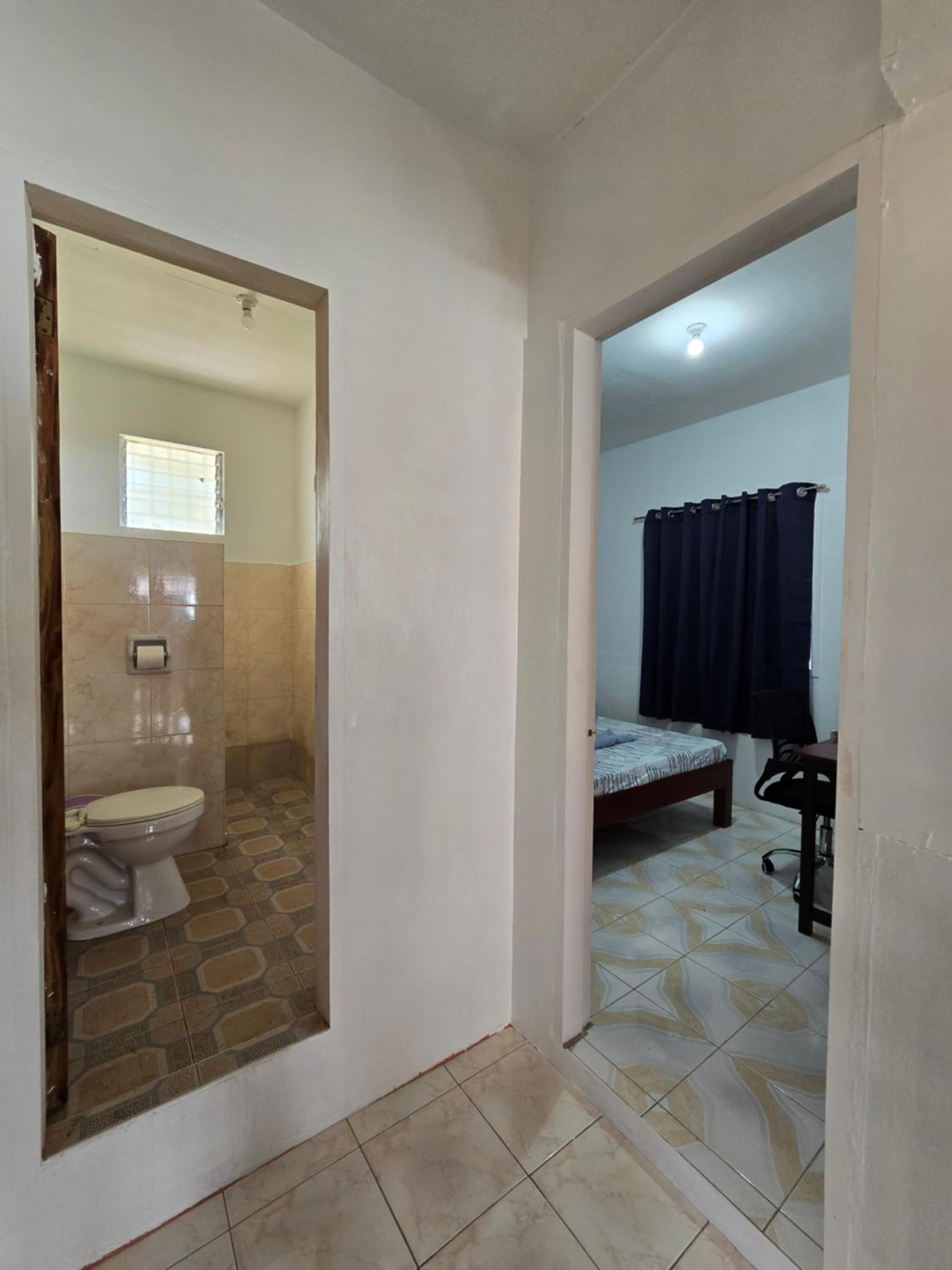 Standard Double Room with Shared Bathroom photo 1