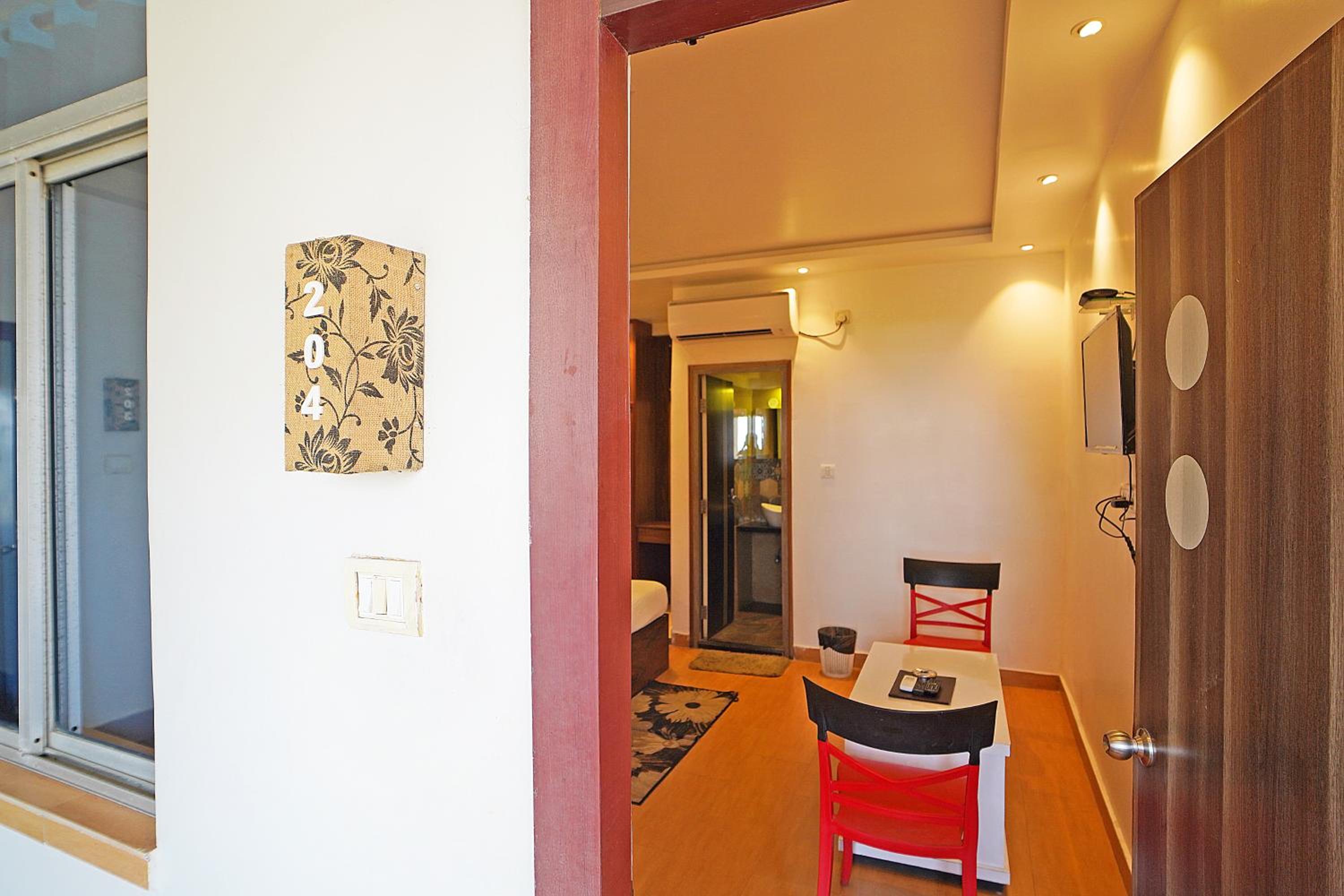 Deluxe Double Room With Balcony And Sea View photo 2