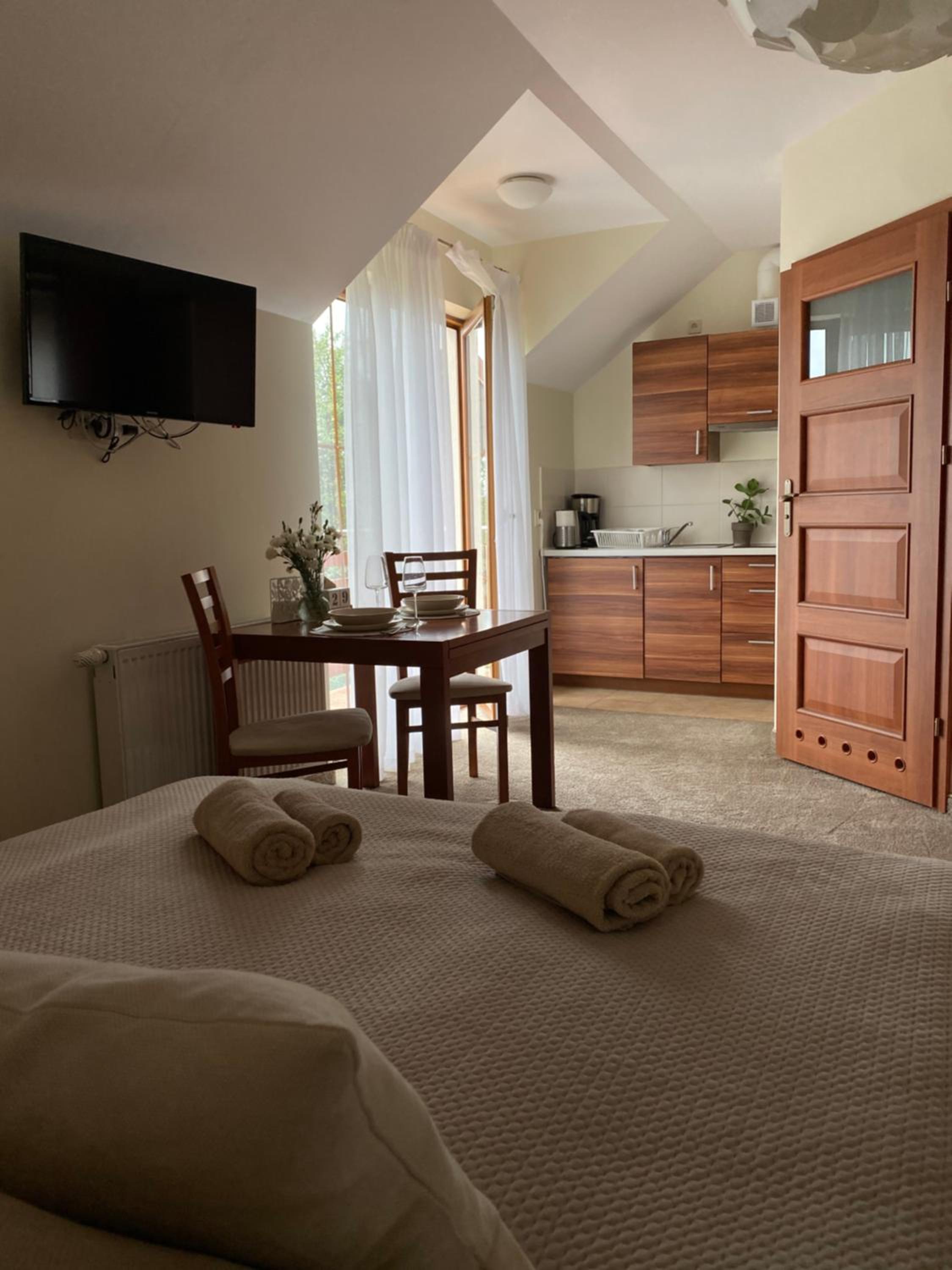 Double or Twin Room with Garden View - Photo 11
