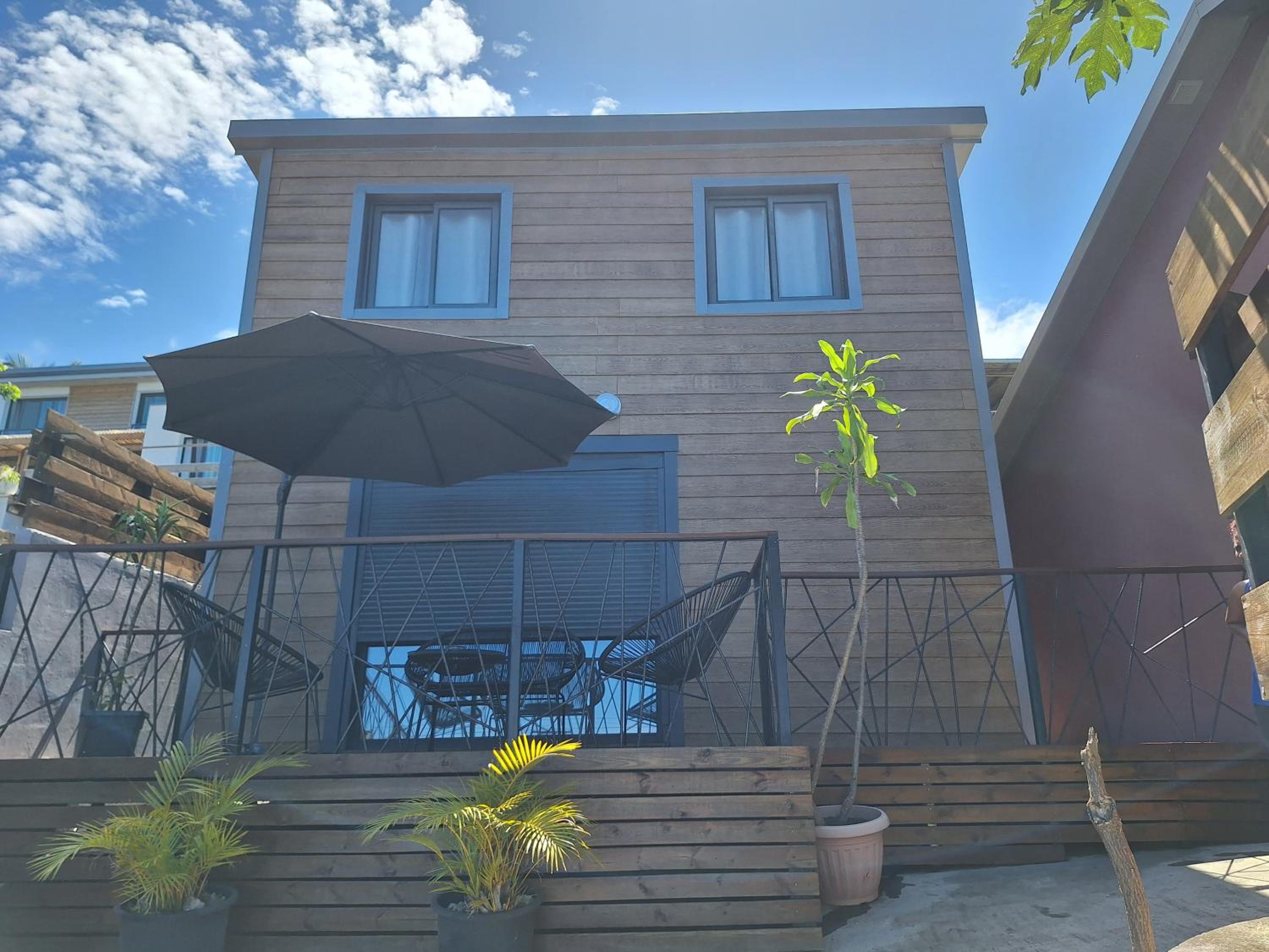 Two-Bedroom House - Photo 1