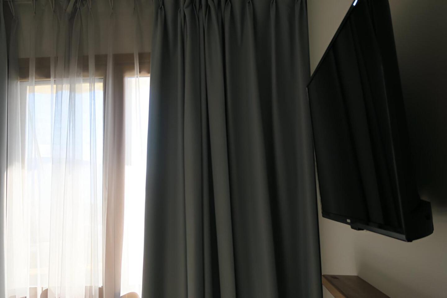 Deluxe Double Room with Balcony and Sea View