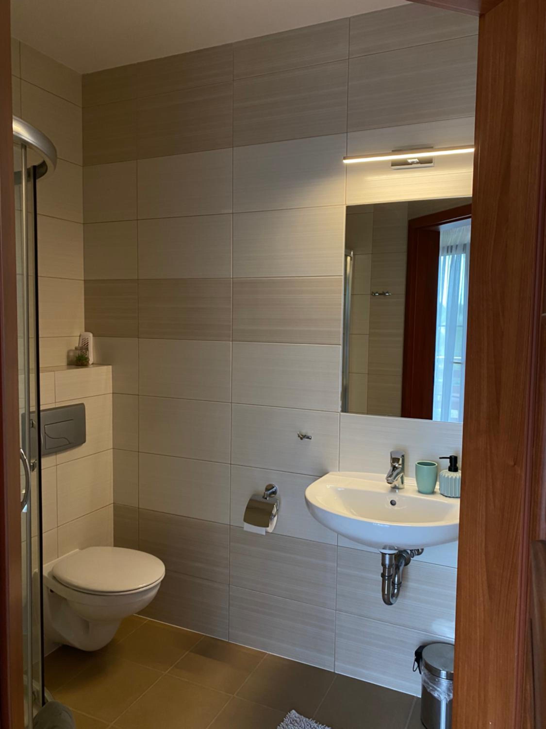 Double or Twin Room with Garden View - Photo 15