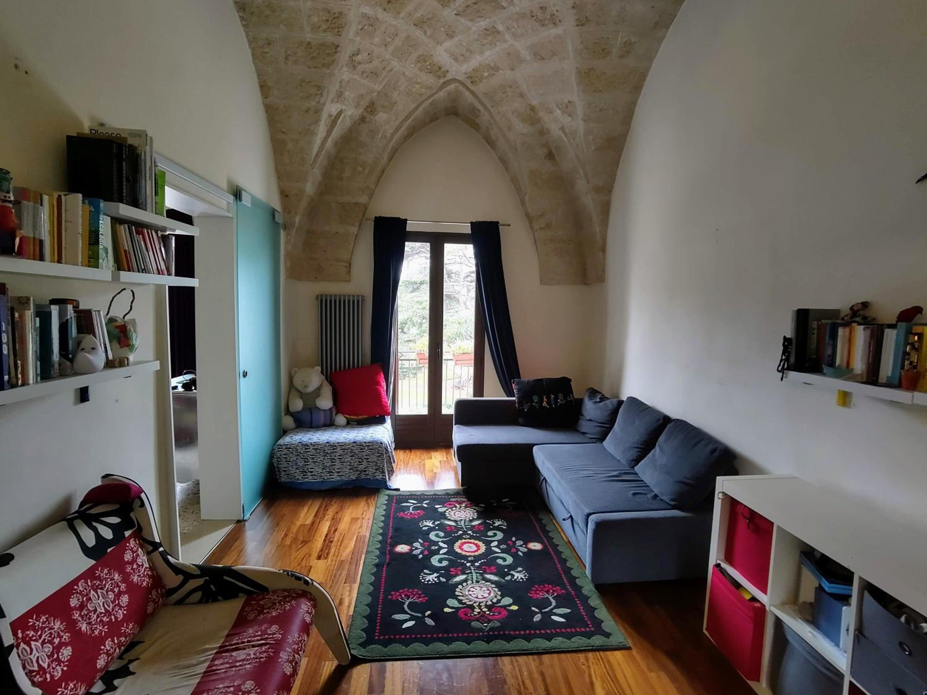 Two-Bedroom Apartment With Balcony And Terrace photo 1